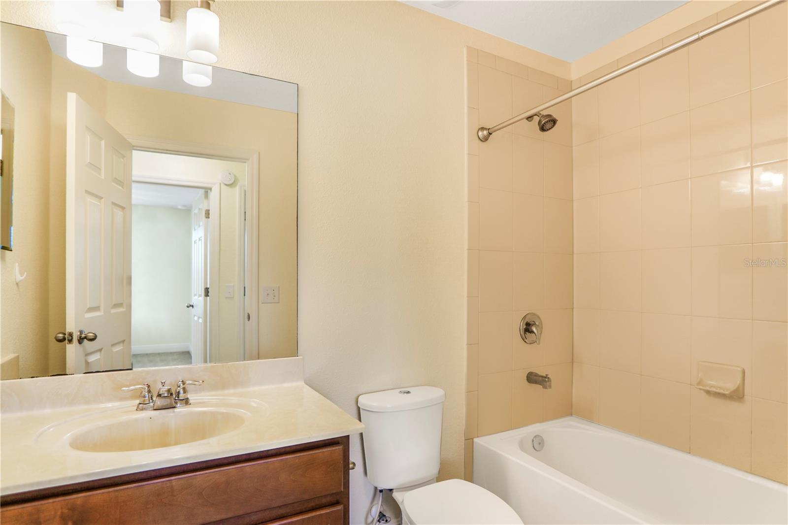 WINDERMERE TRLS PH 1C - Residential Lease