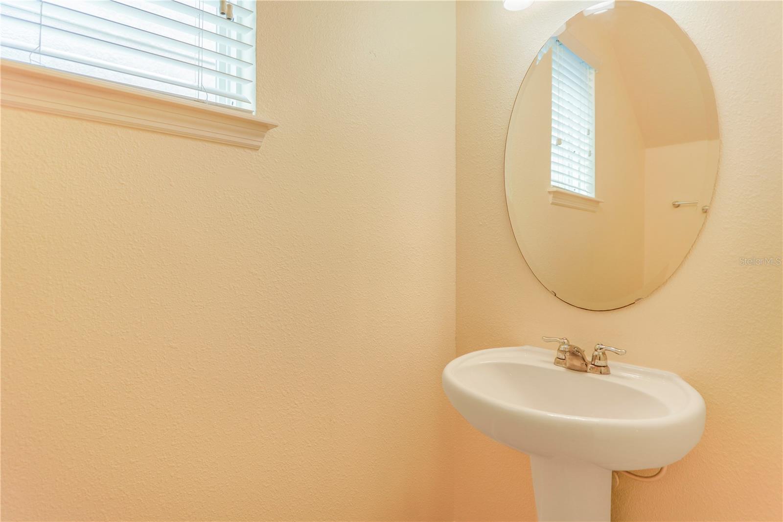 WINDERMERE TRLS PH 1C - Residential Lease