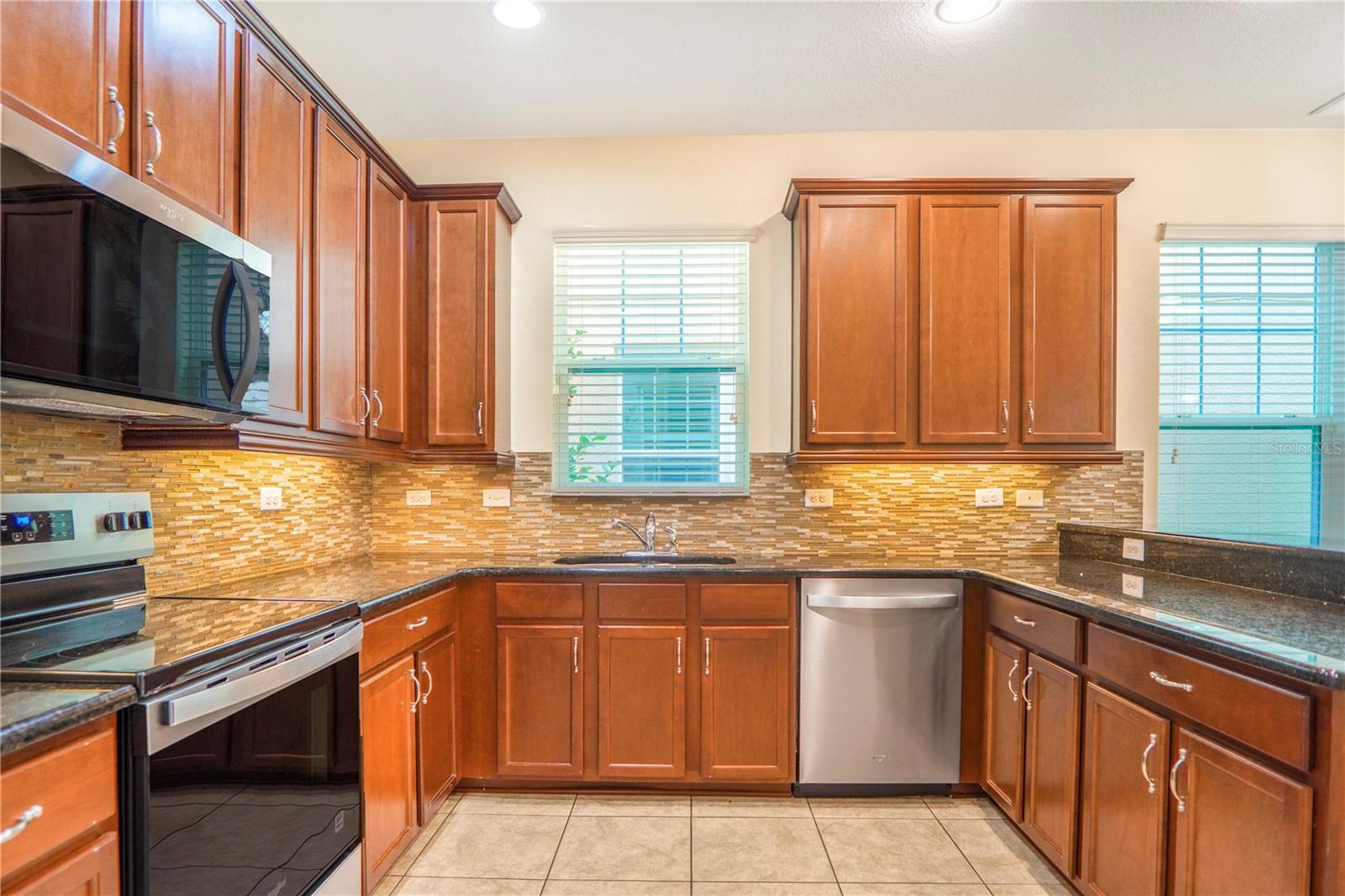 WINDERMERE TRLS PH 1C - Residential Lease