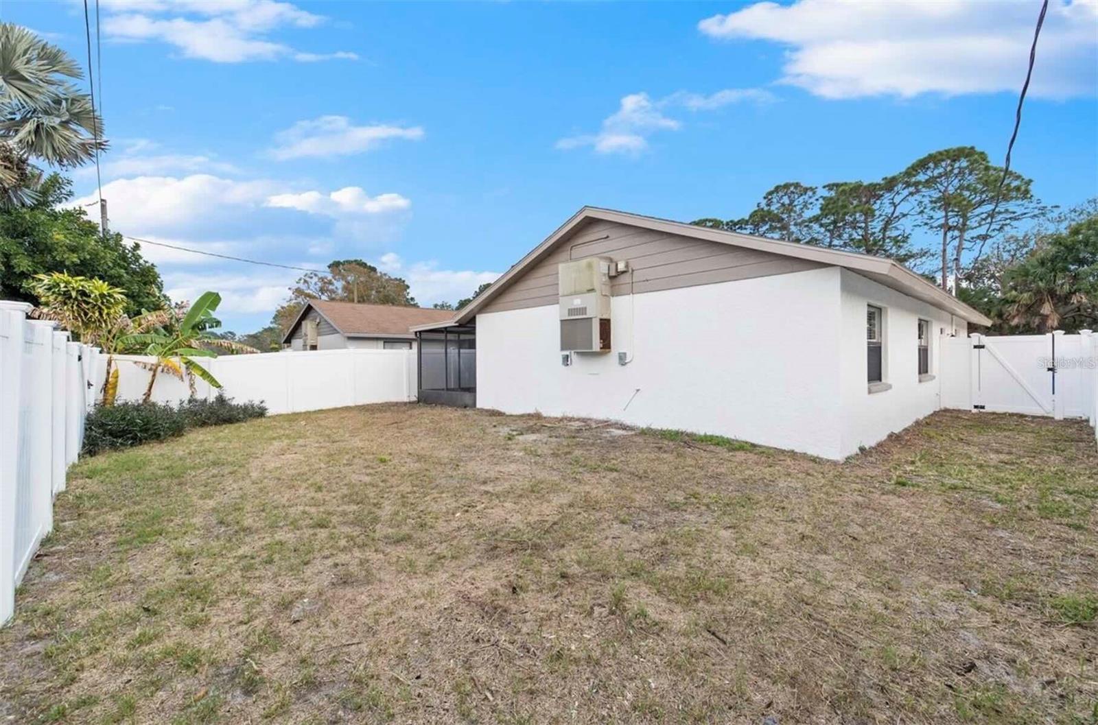 PINEHURST PARK REP OF - Residential Lease