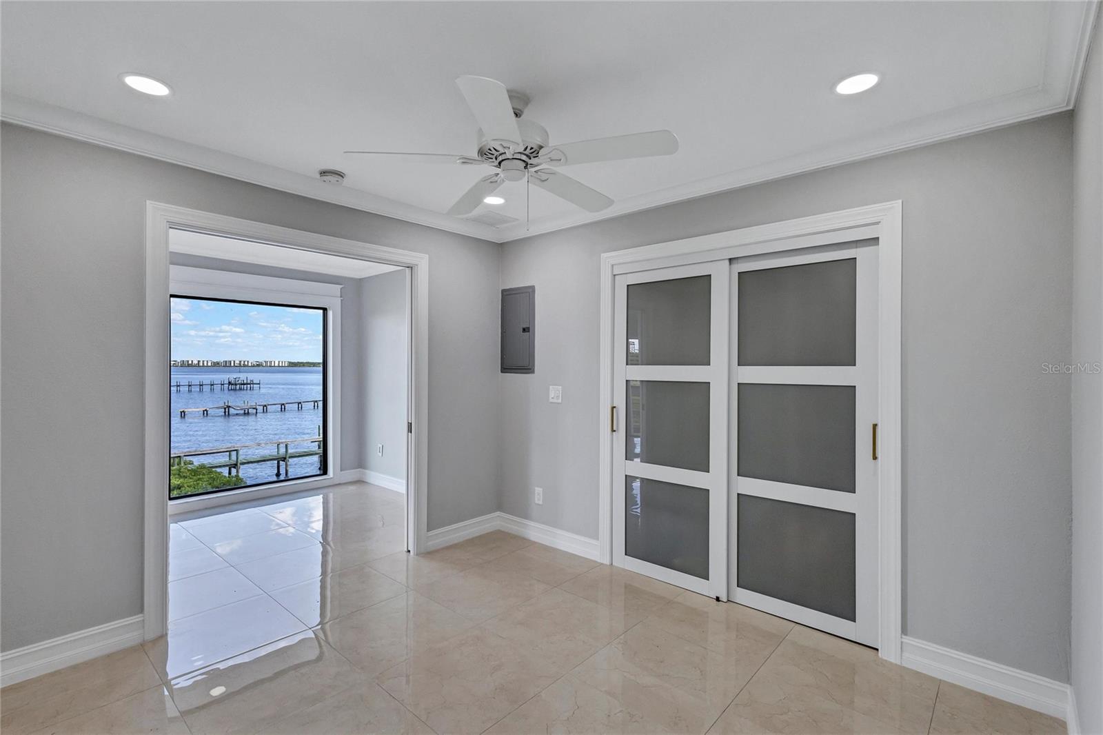 MANATEE MOORINGS CONDO - Residential Lease