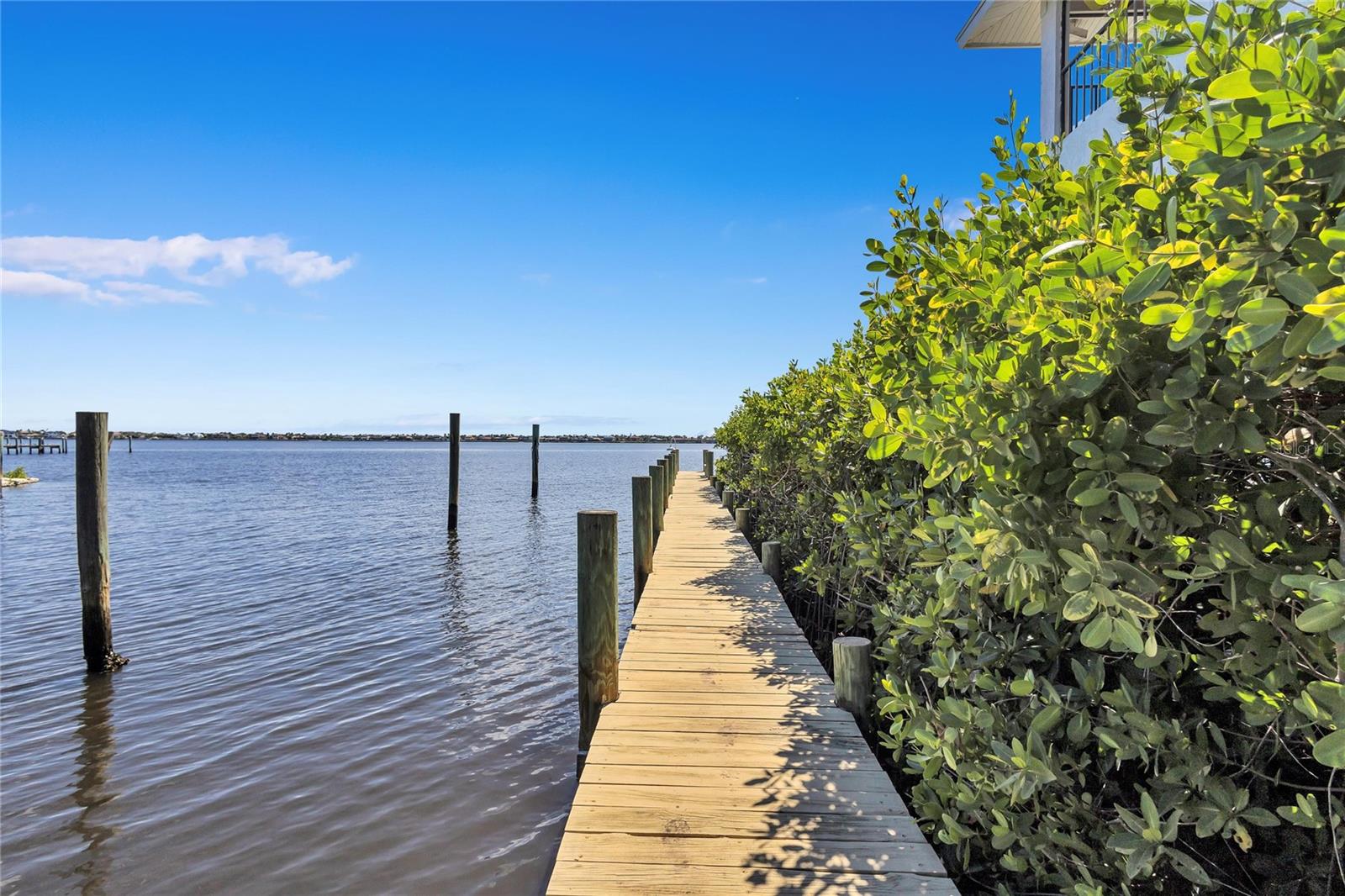 MANATEE MOORINGS CONDO - Residential Lease