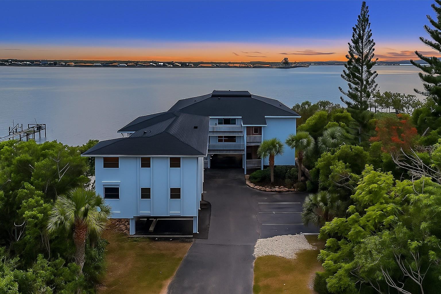 MANATEE MOORINGS CONDO - Residential Lease