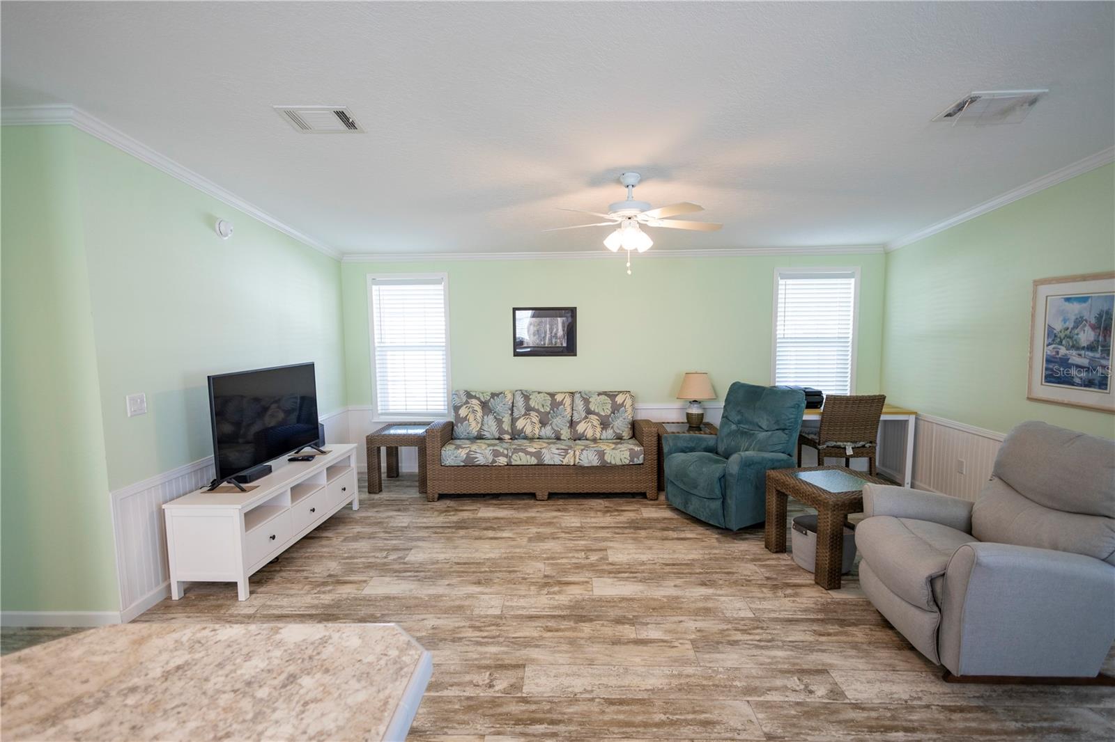 428 BOXWOOD DRIVE