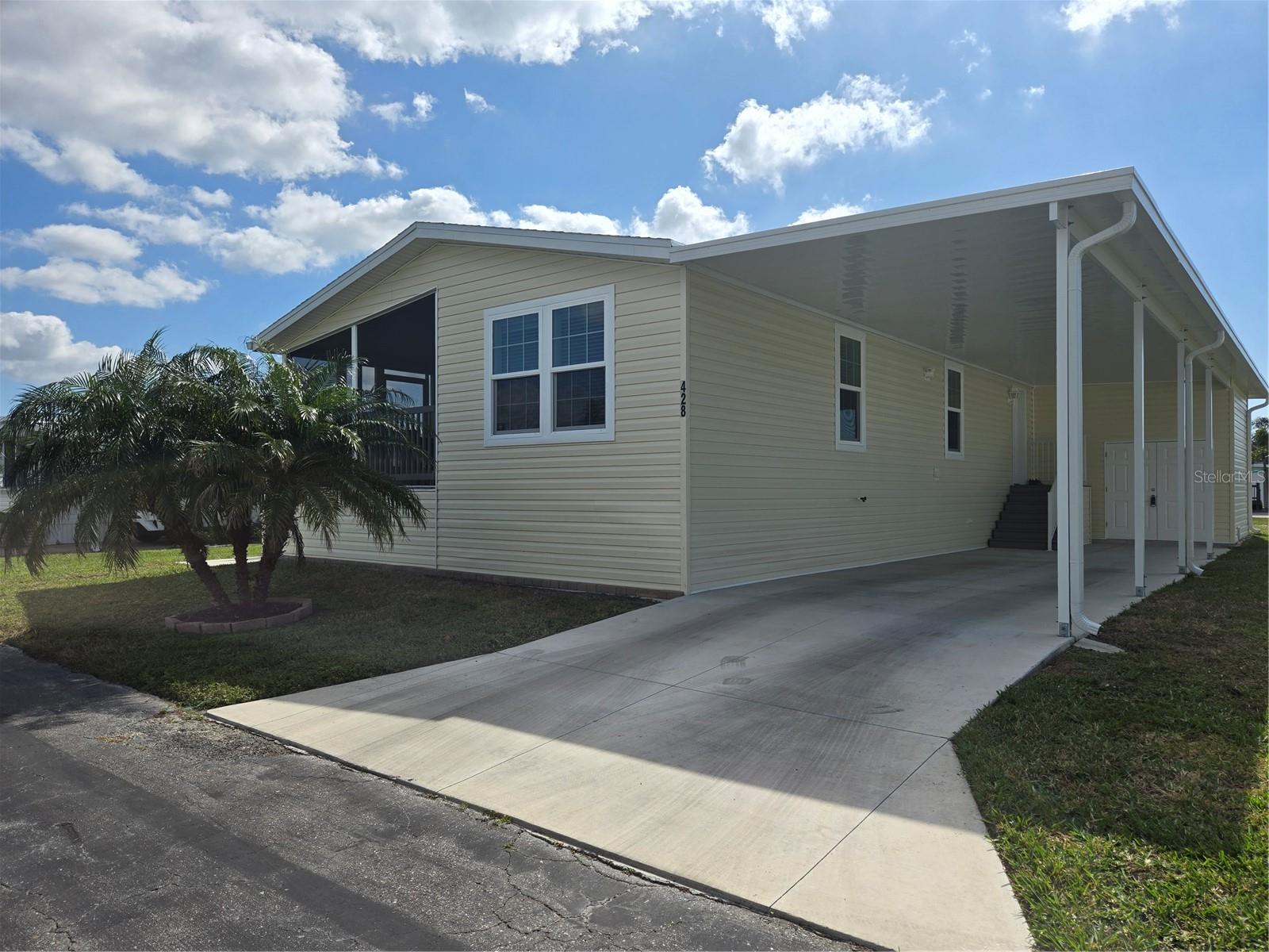 428 BOXWOOD DRIVE