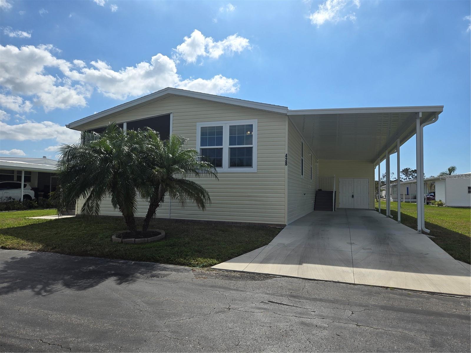 428 BOXWOOD DRIVE