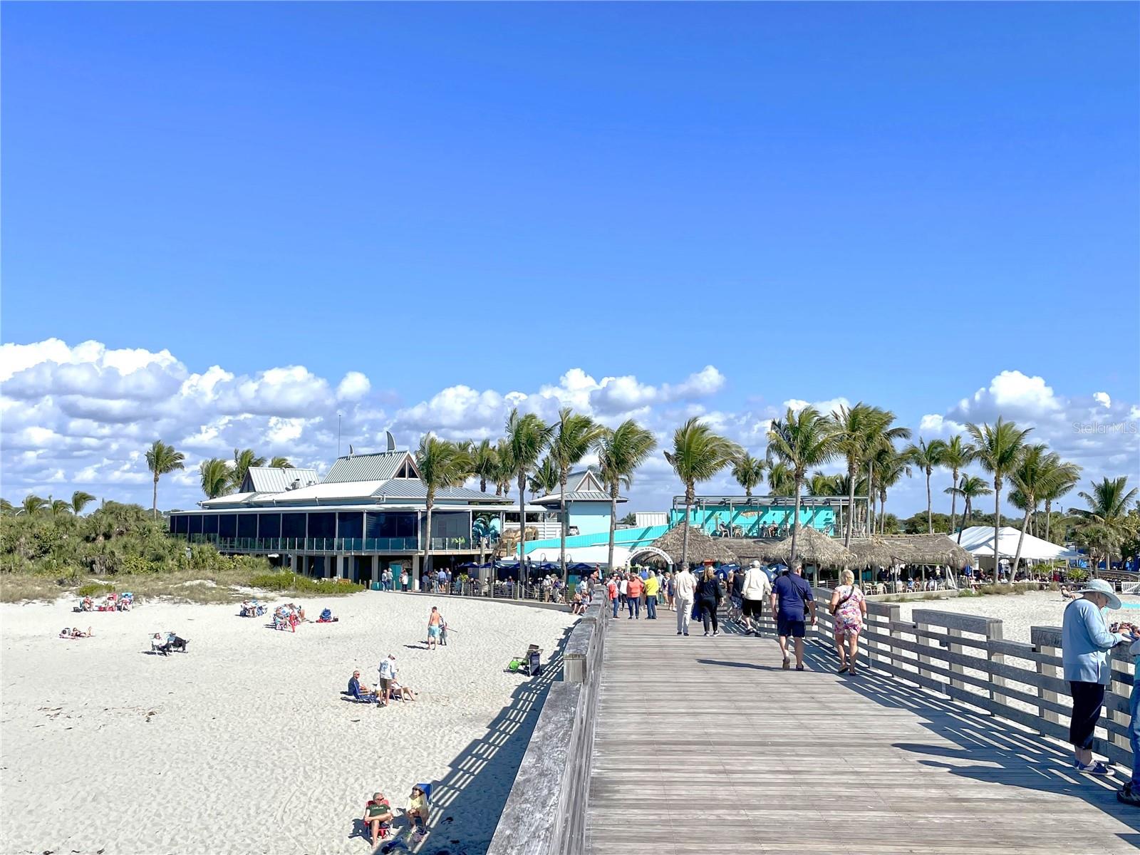 GOLDEN BEACH - Residential