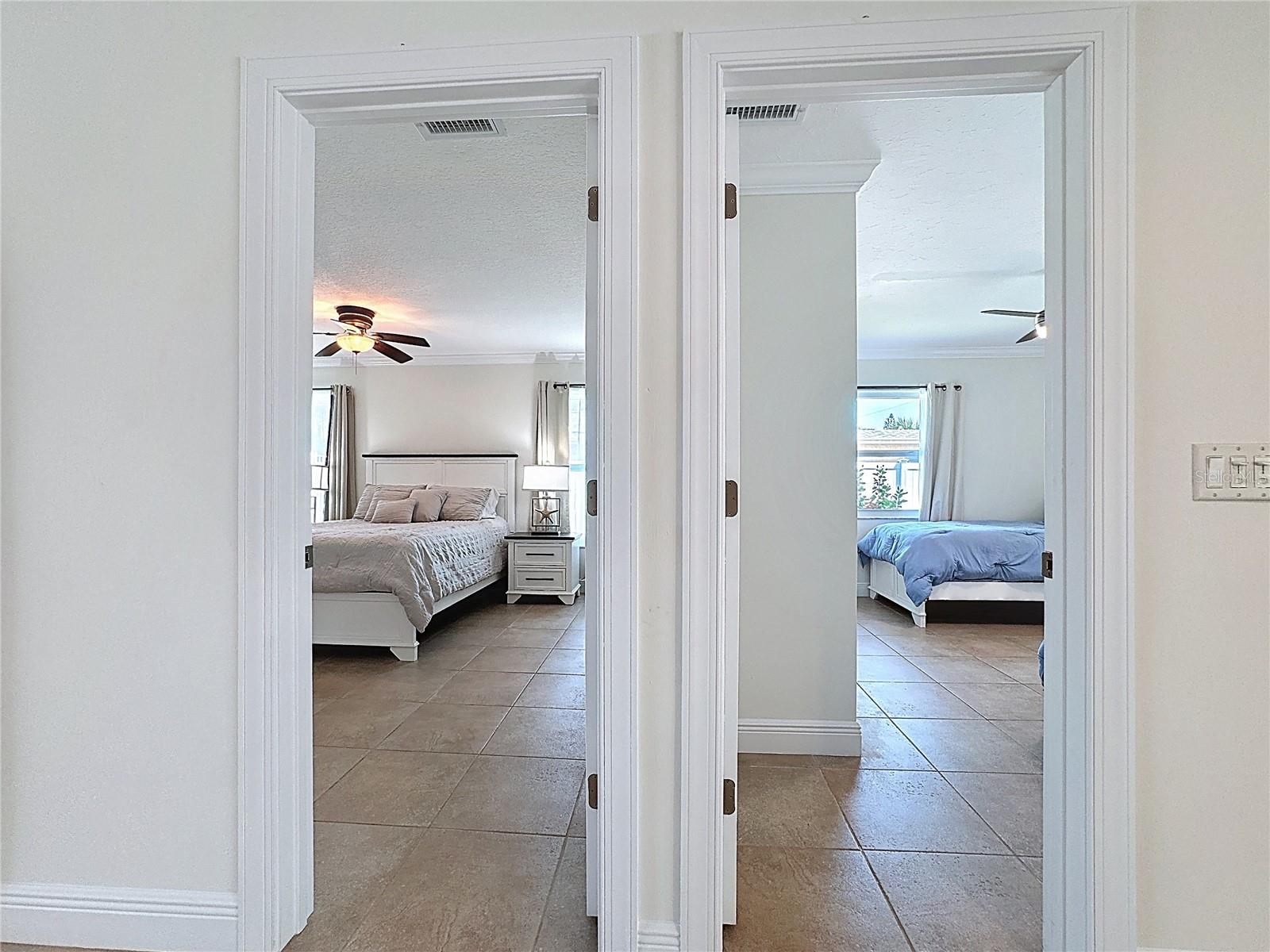 GOLDEN BEACH - Residential