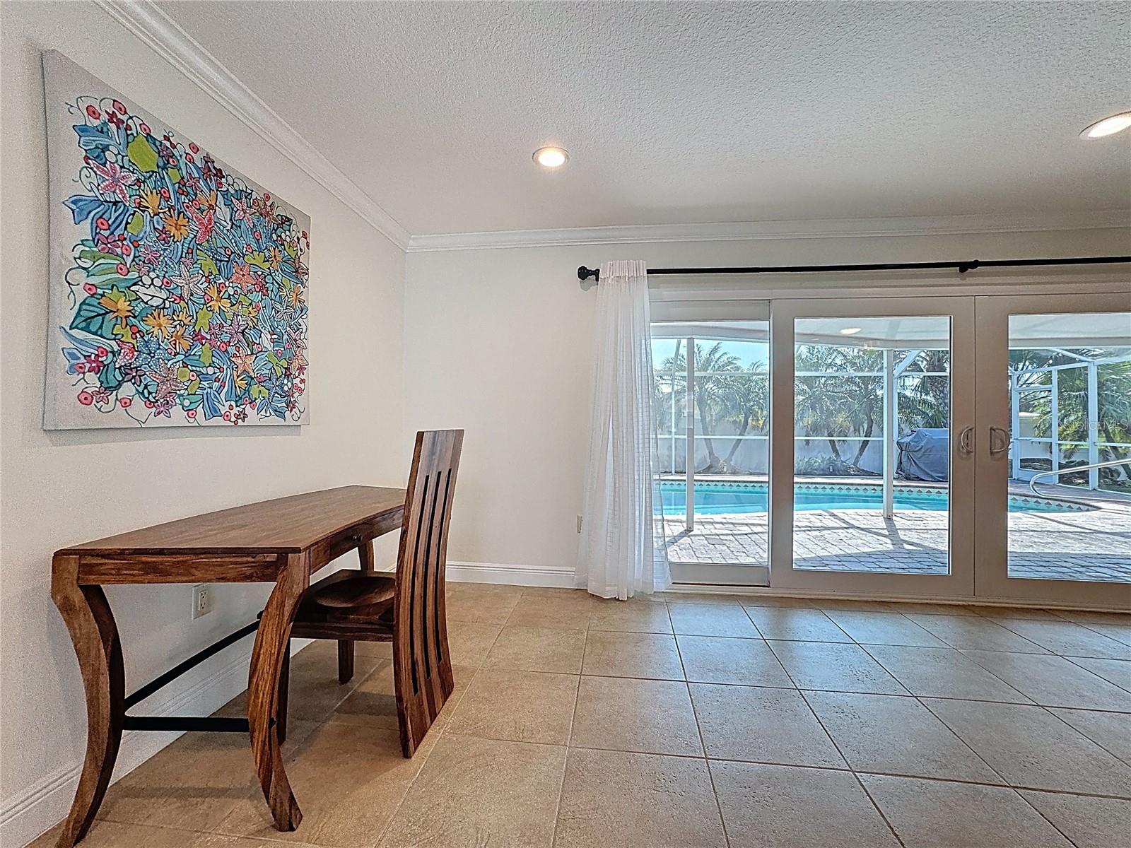 GOLDEN BEACH - Residential