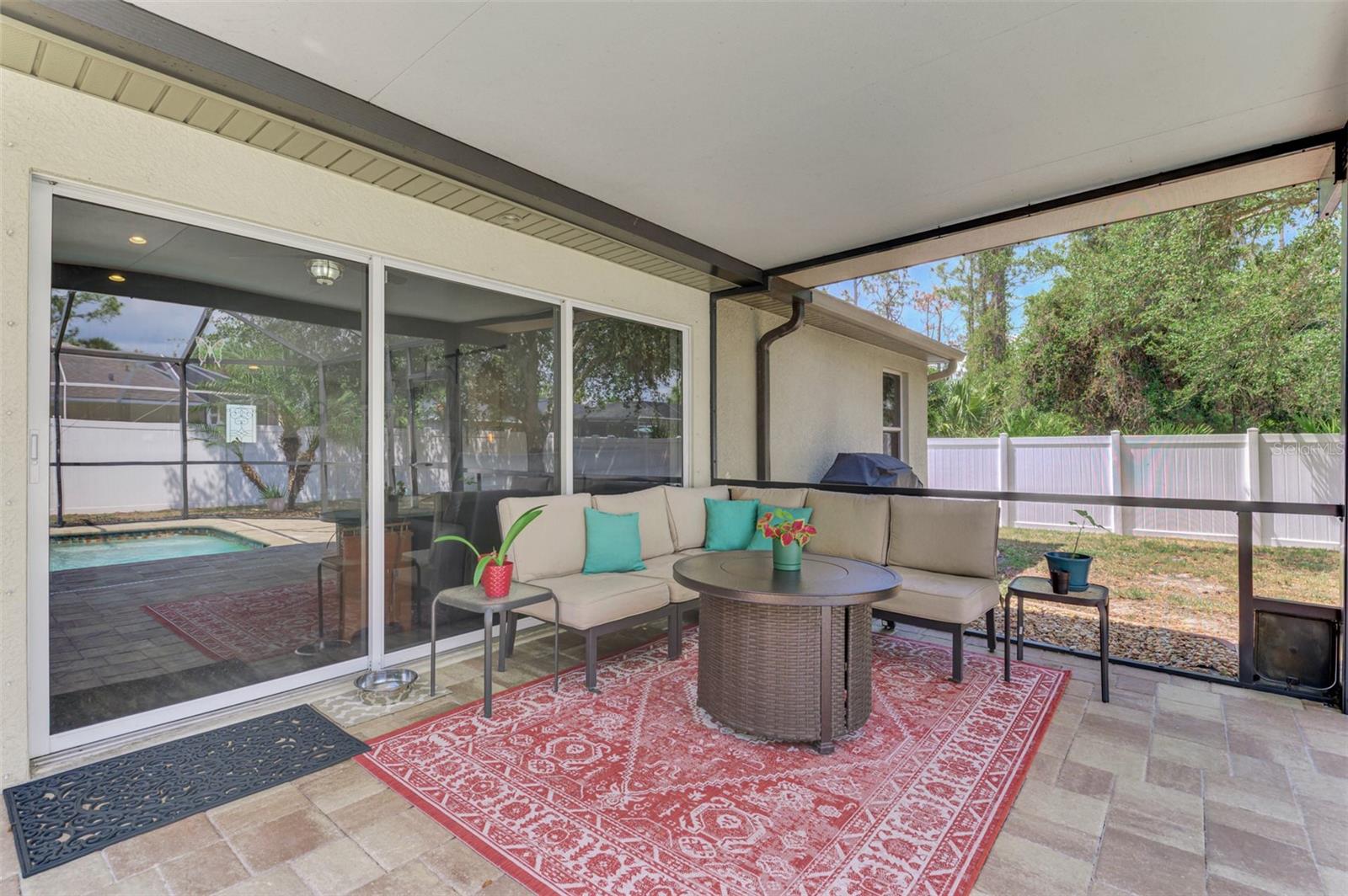 3021 TOLUCA TERRACE