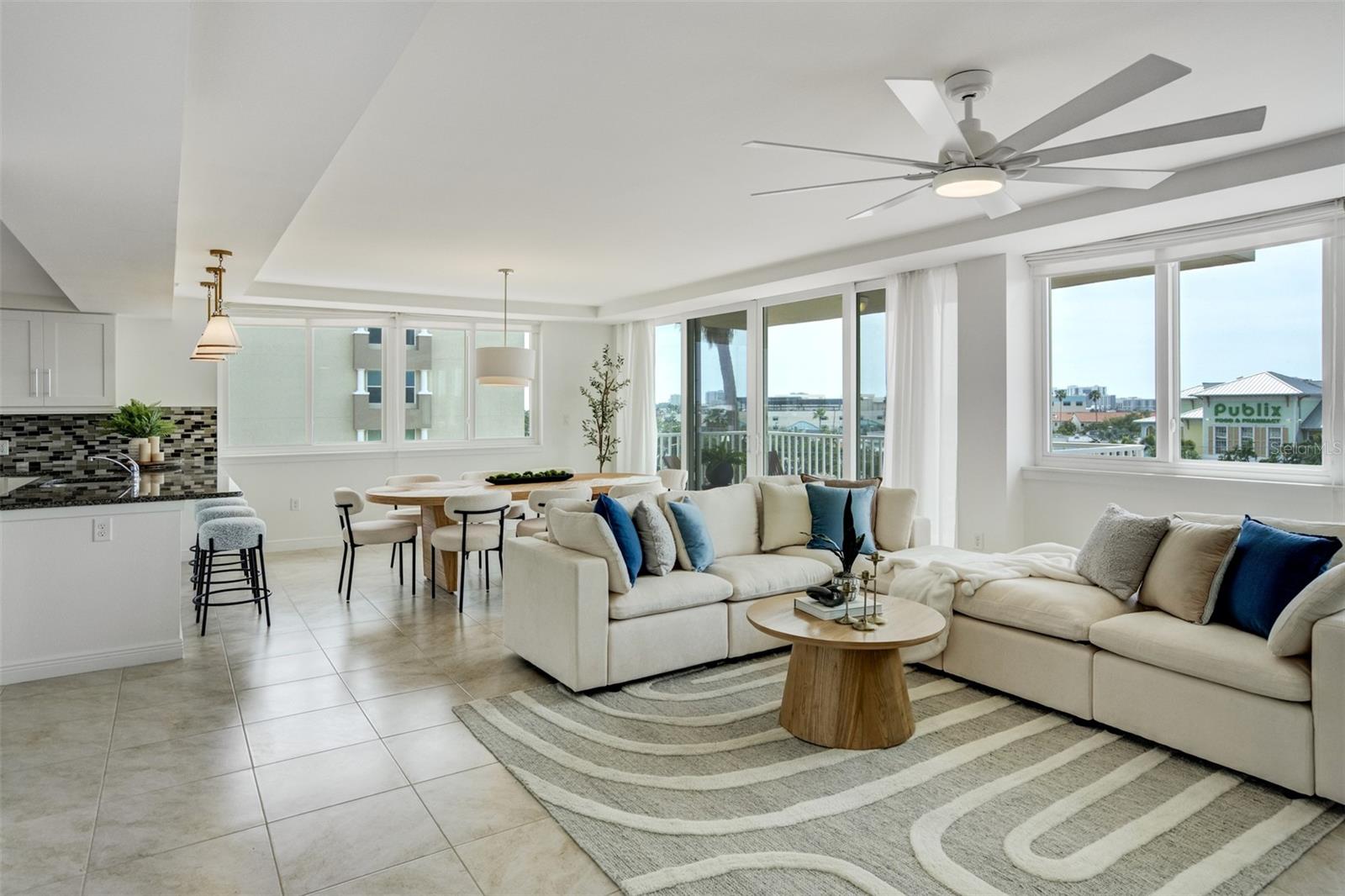223 ISLAND WAY 5D