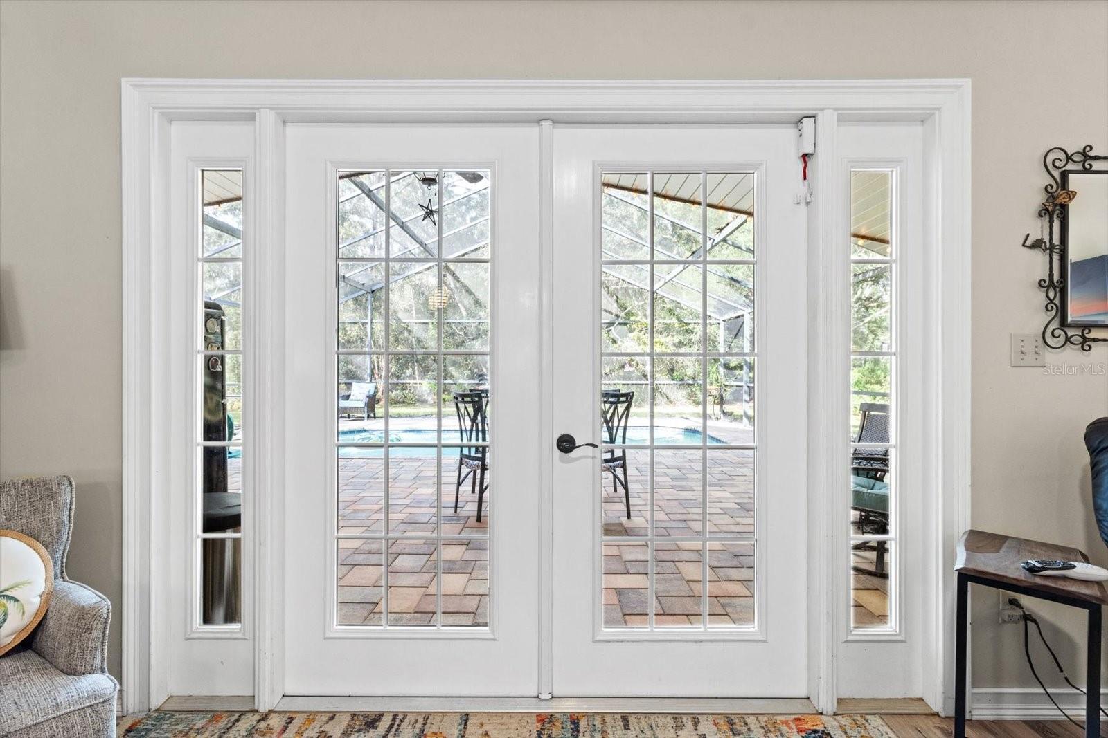 CRYSTAL HILLS MINI FARMS UN 3 - Residential