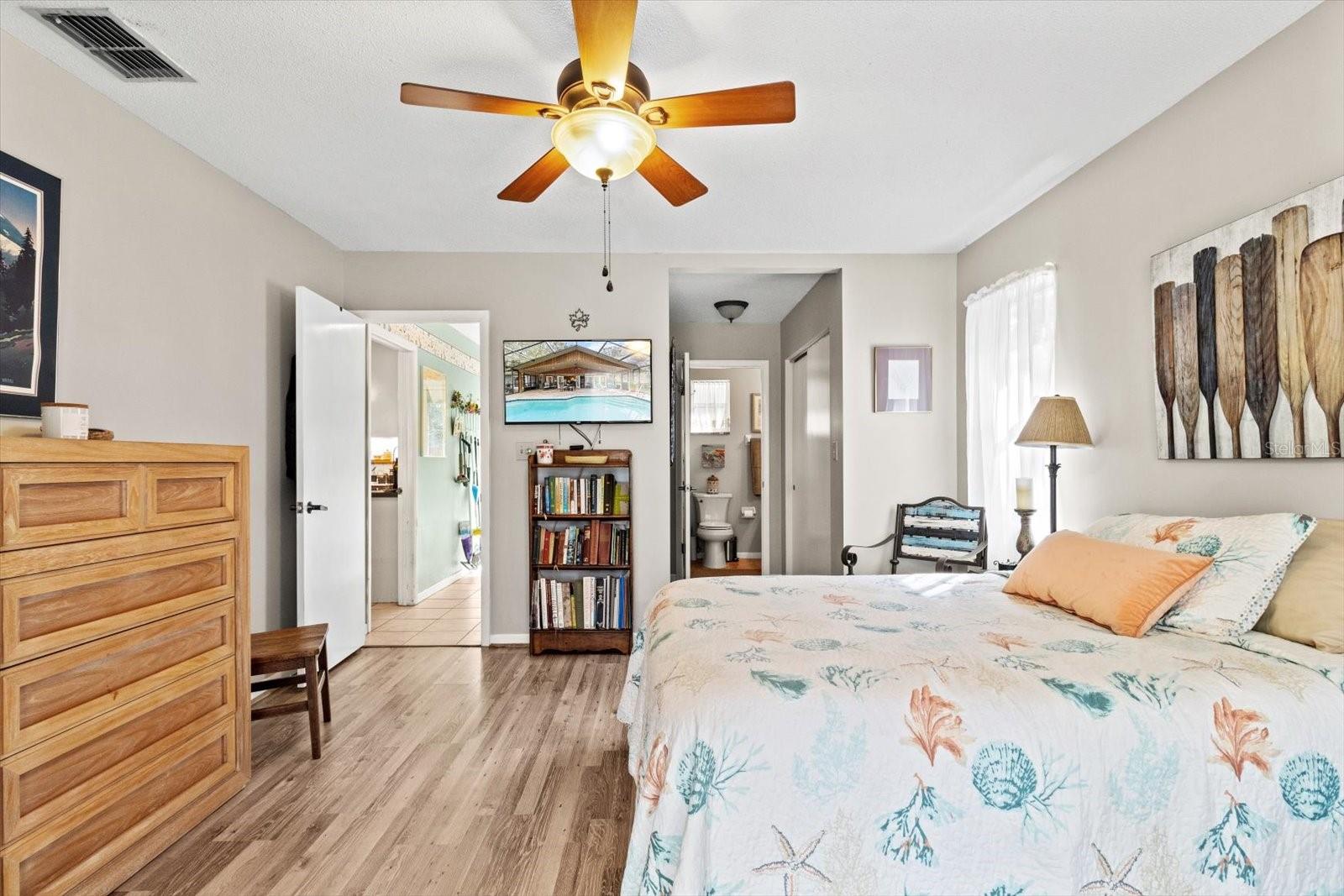 CRYSTAL HILLS MINI FARMS UN 3 - Residential