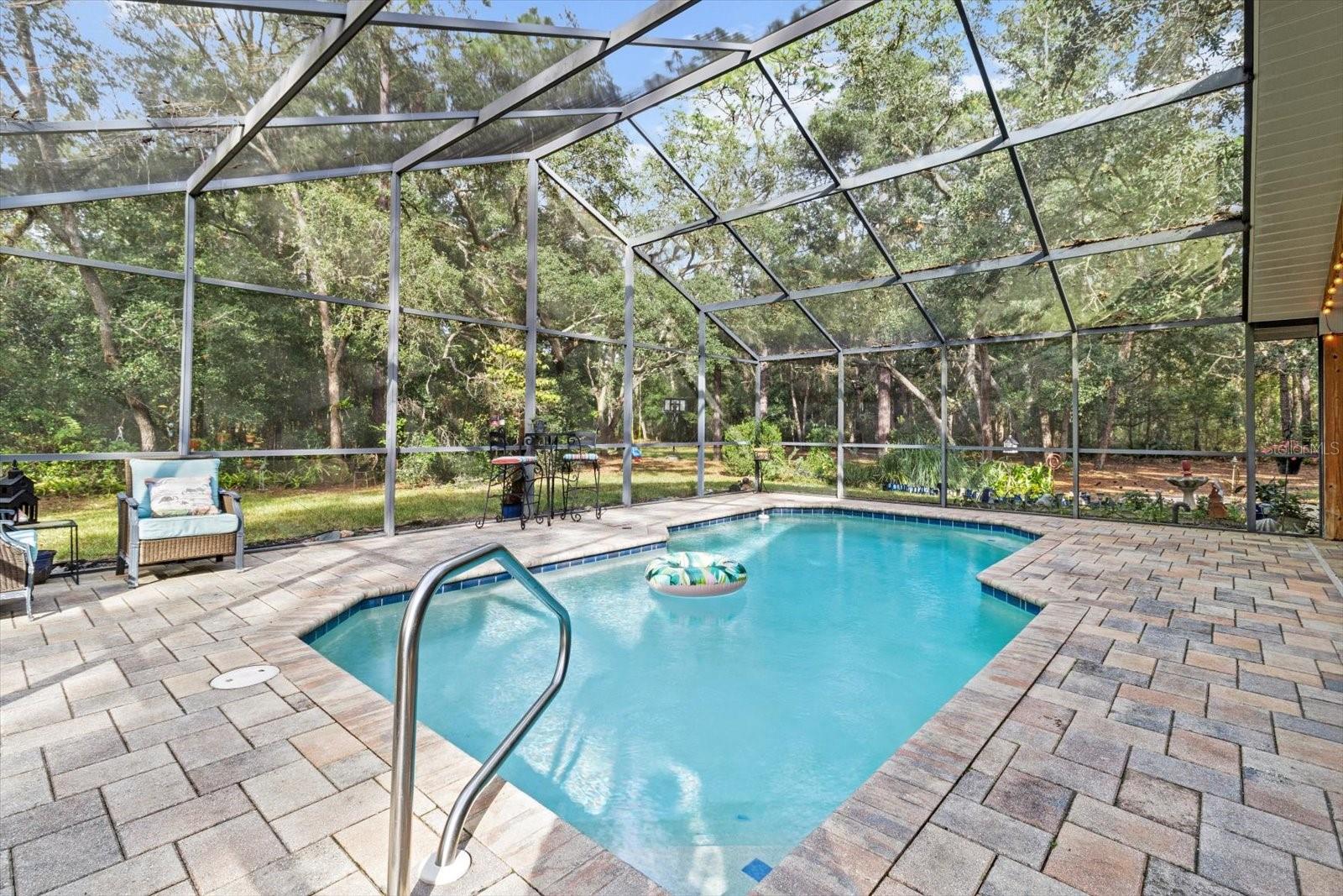 CRYSTAL HILLS MINI FARMS UN 3 - Residential