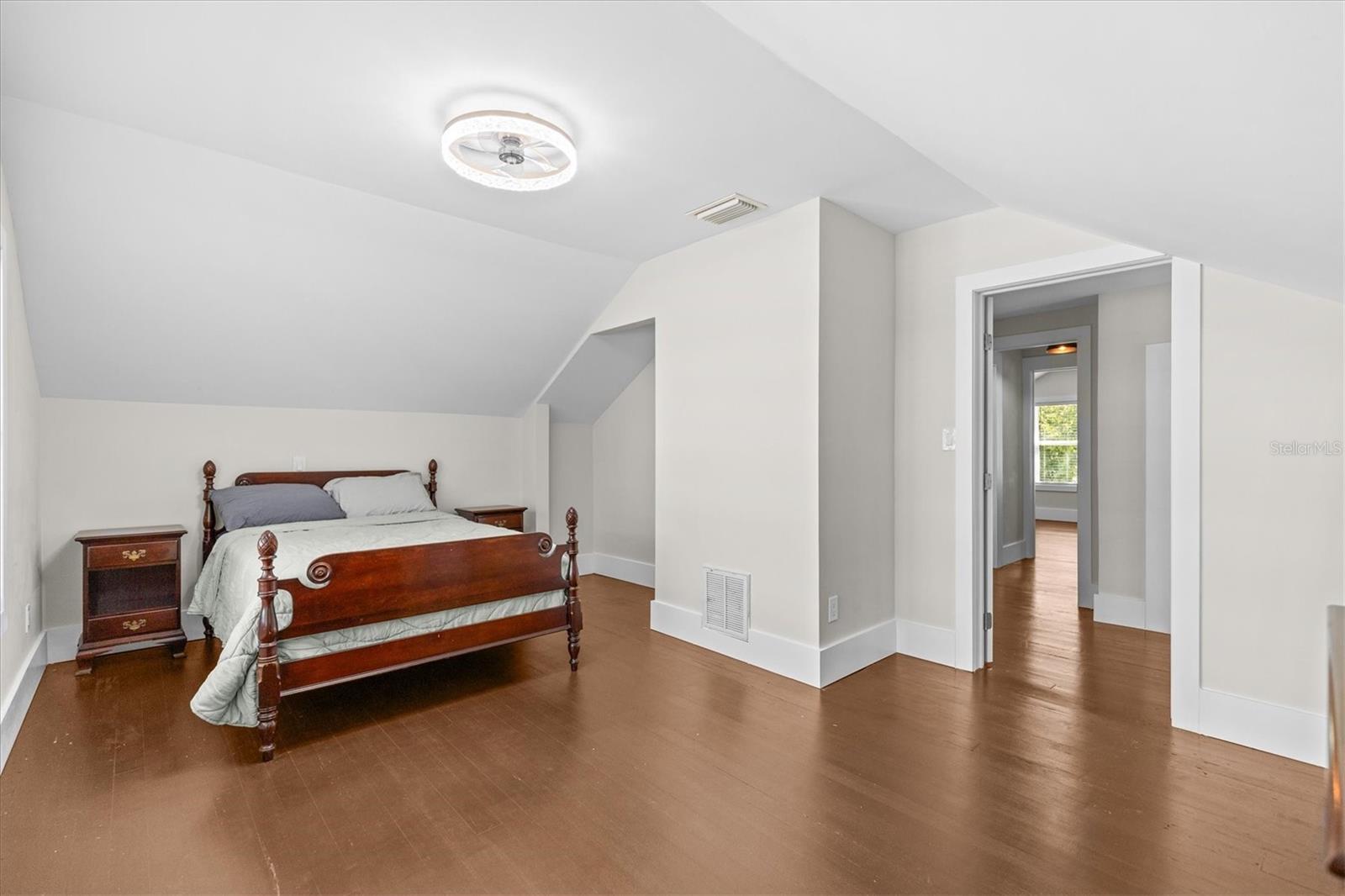 TARPON SPGS RESUB - Residential