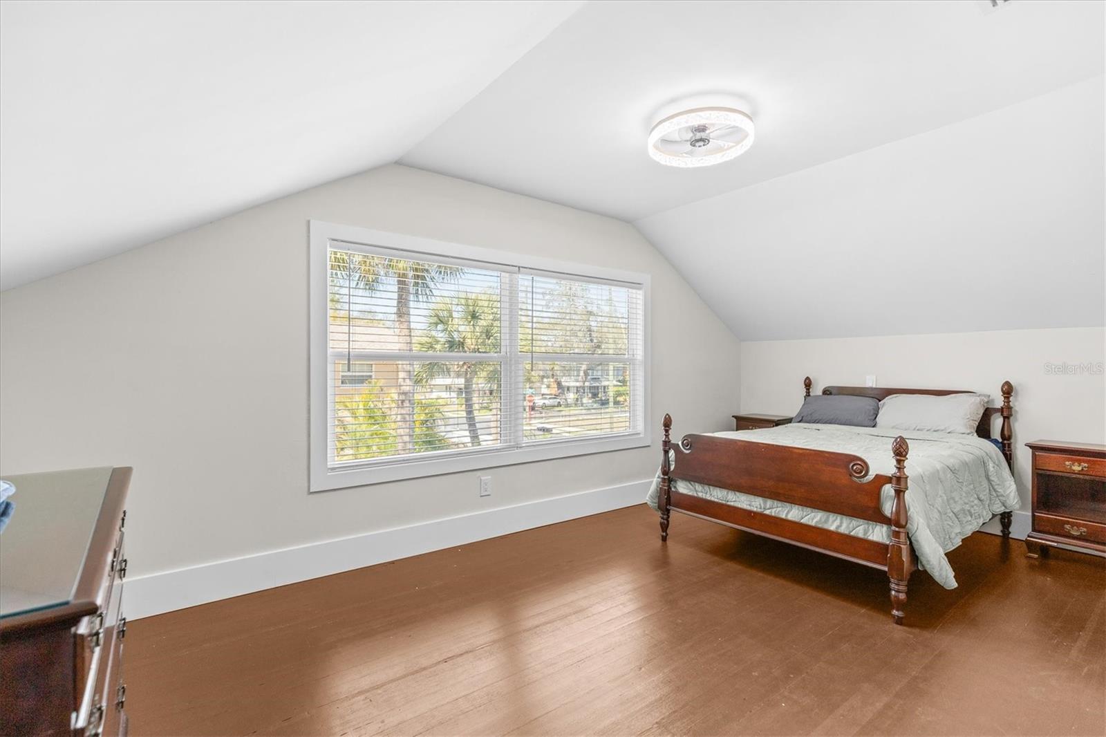 TARPON SPGS RESUB - Residential