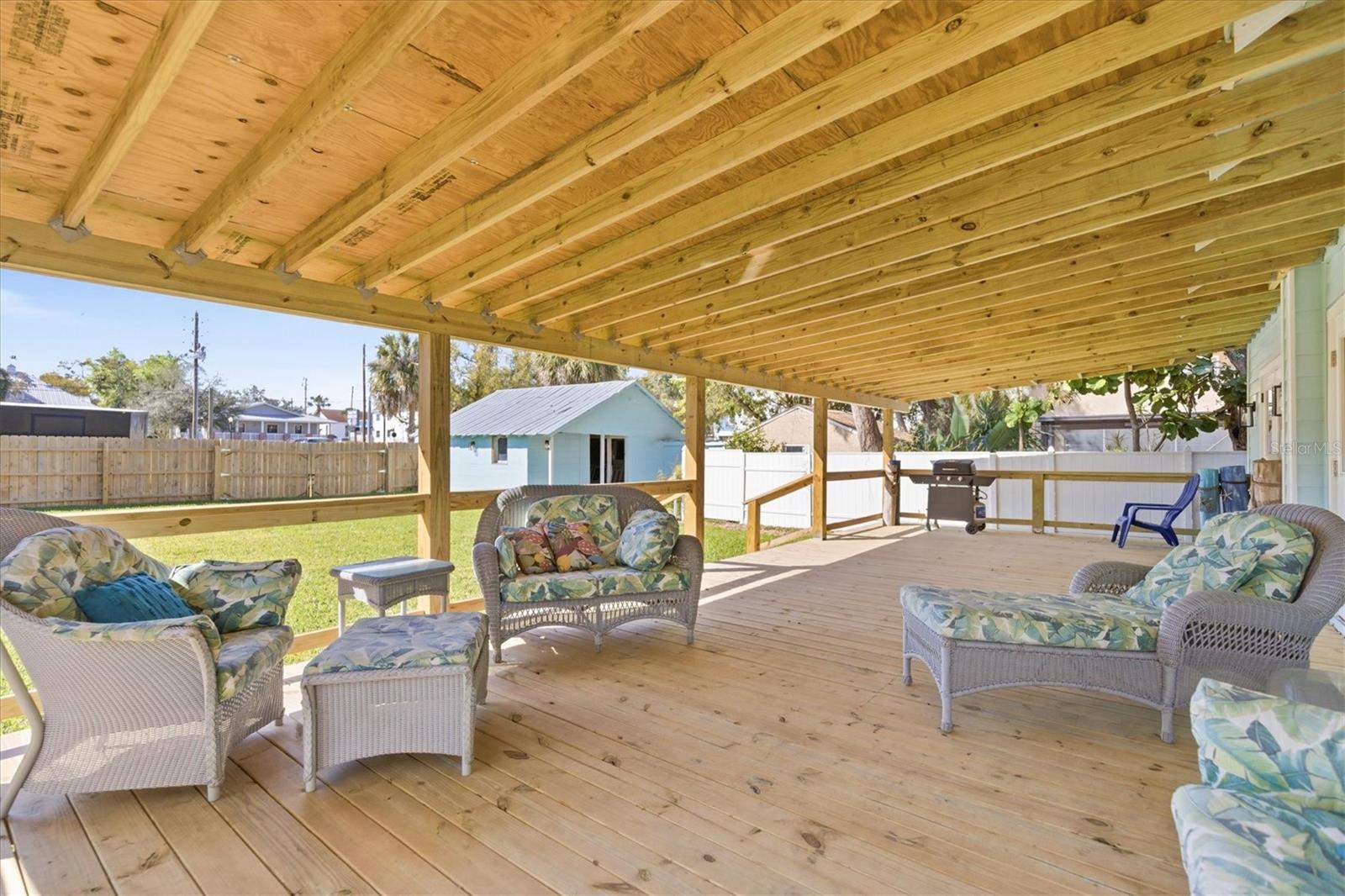 TARPON SPGS RESUB - Residential