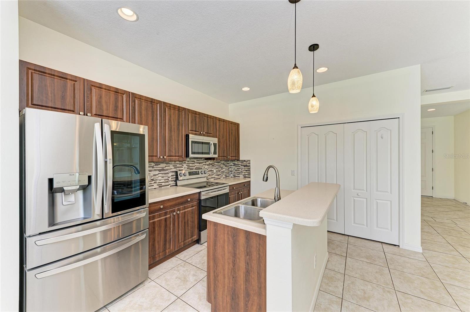 RIVER SOUND - Residential