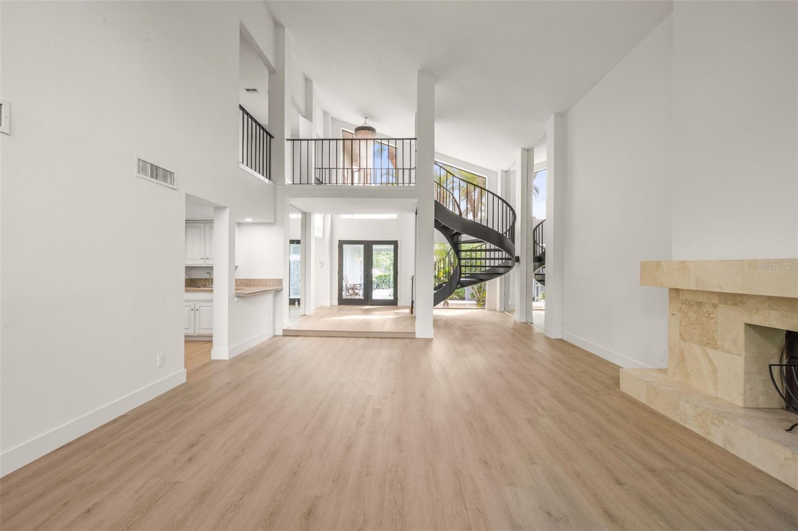 CLUBHOUSE ESTATES OF COUNTRYSIDE - Residential