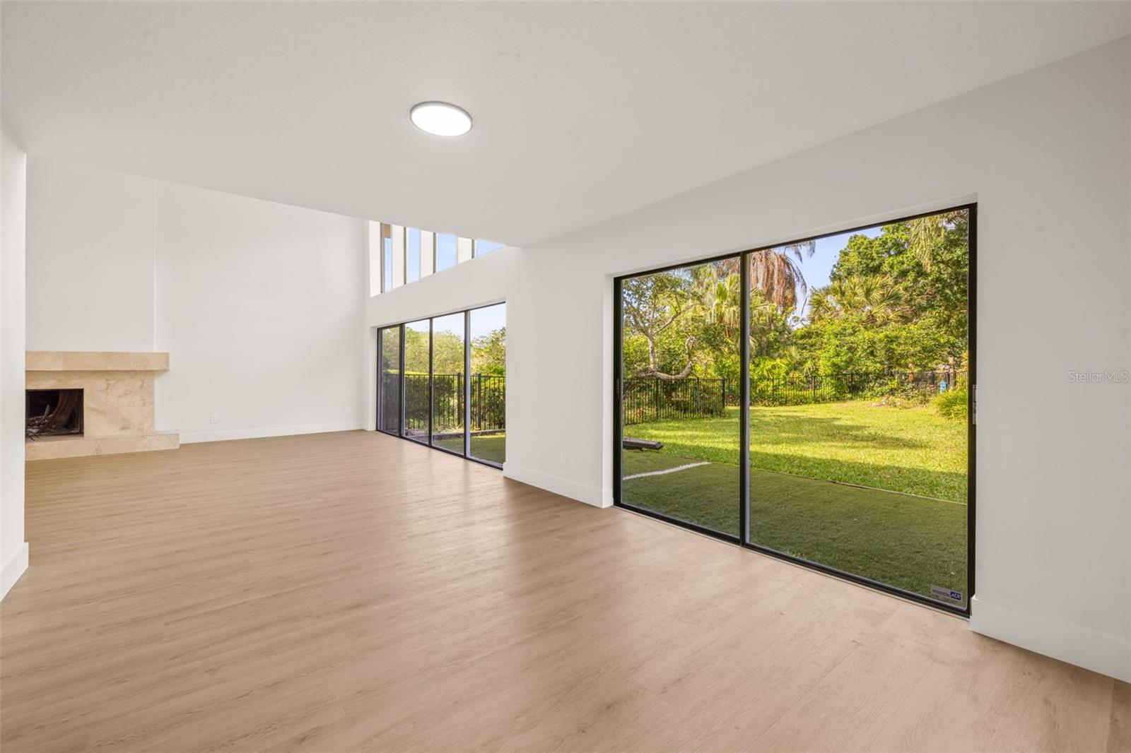 CLUBHOUSE ESTATES OF COUNTRYSIDE - Residential