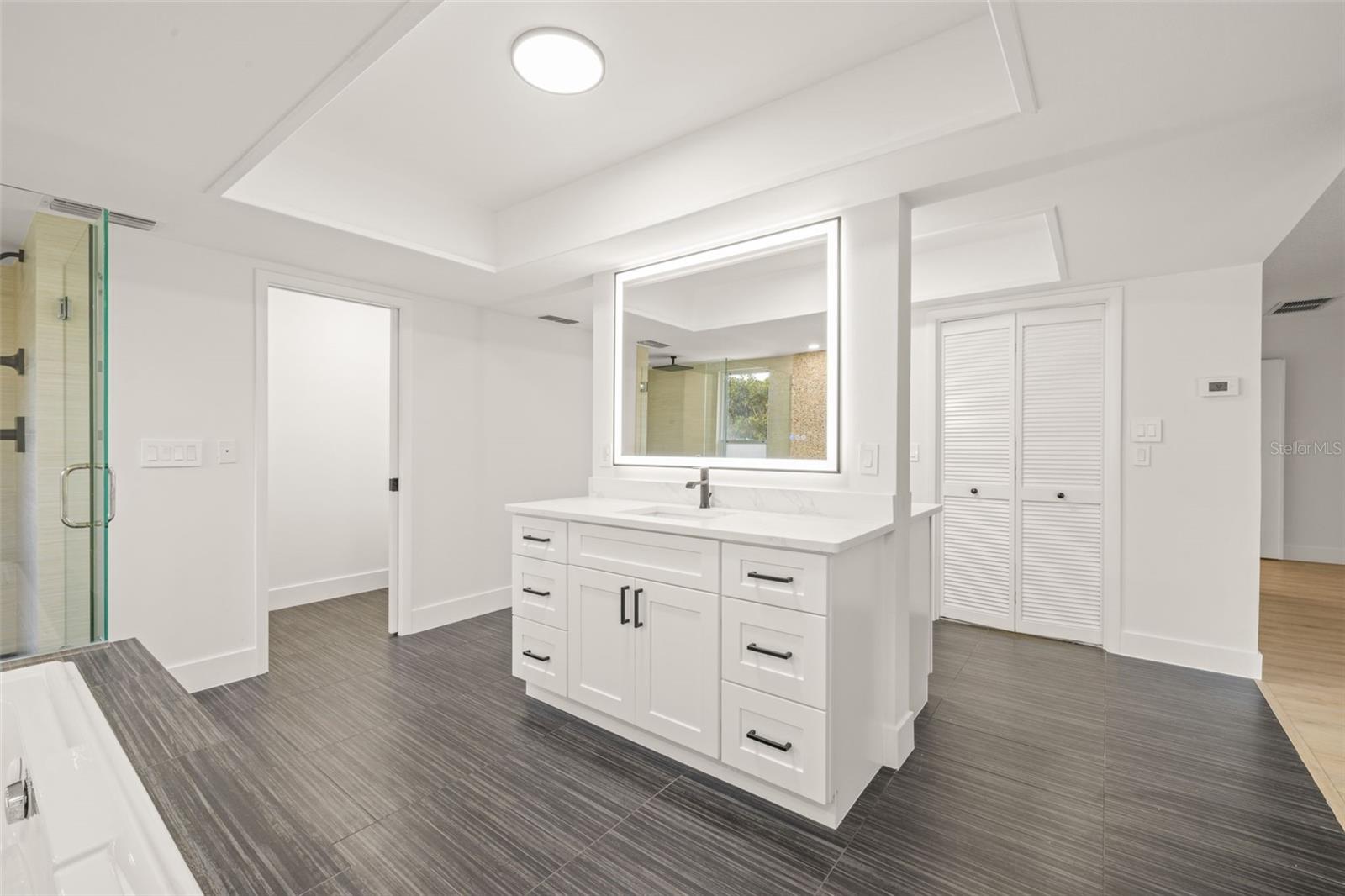 CLUBHOUSE ESTATES OF COUNTRYSIDE - Residential