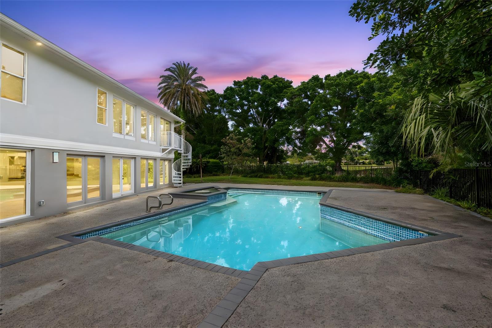 CLUBHOUSE ESTATES OF COUNTRYSIDE - Residential