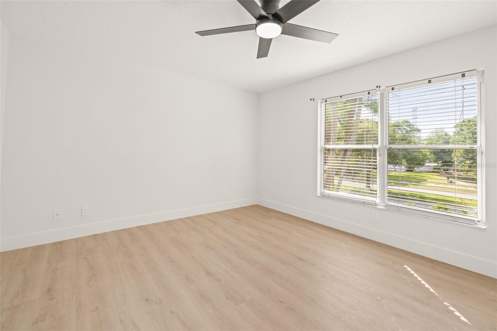 CLUBHOUSE ESTATES OF COUNTRYSIDE - Residential