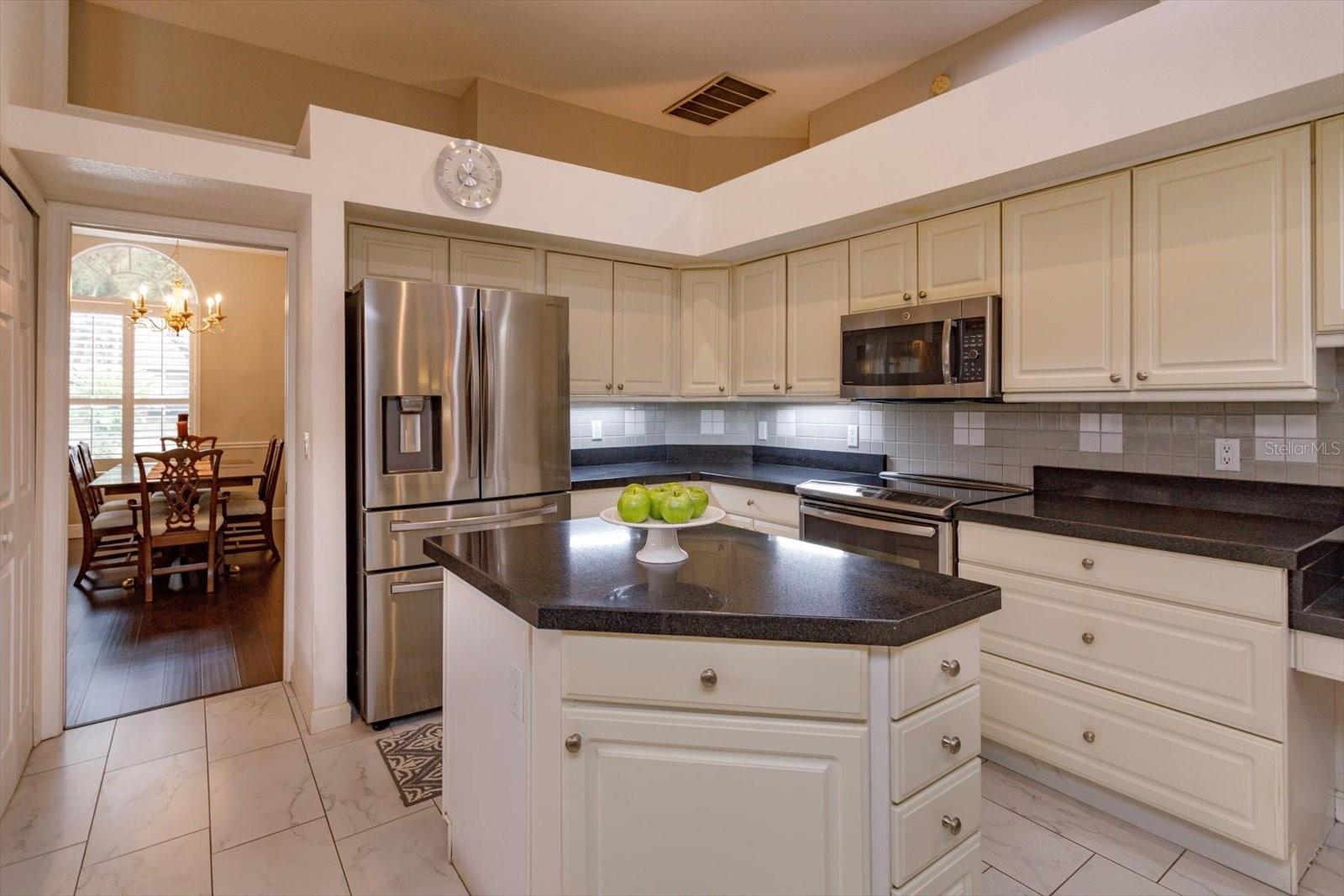 HUNTINGTON PH 2 - Residential