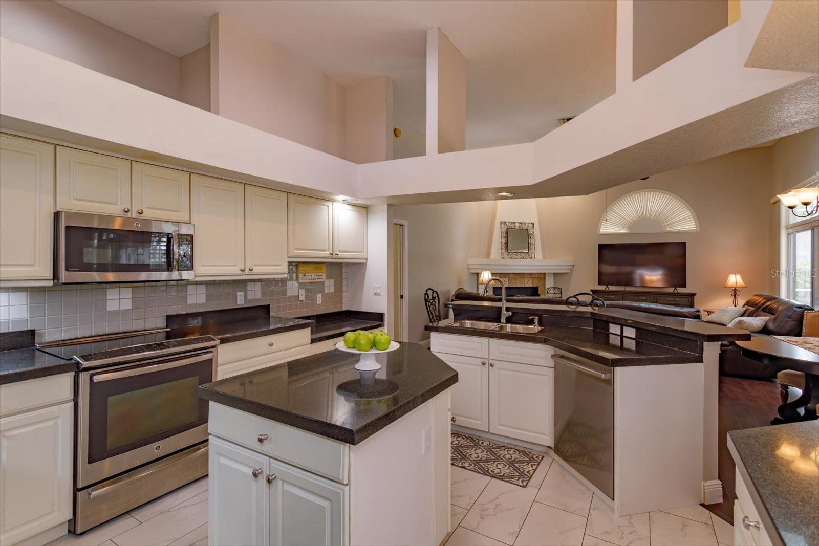 HUNTINGTON PH 2 - Residential
