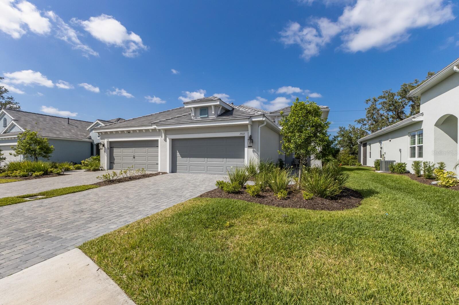 WINDWARD/LAKEWOOD RANCH PH 1 - Residential Lease