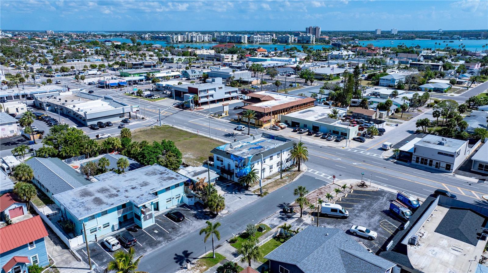 MORRISSEY COMM CENTER - Land