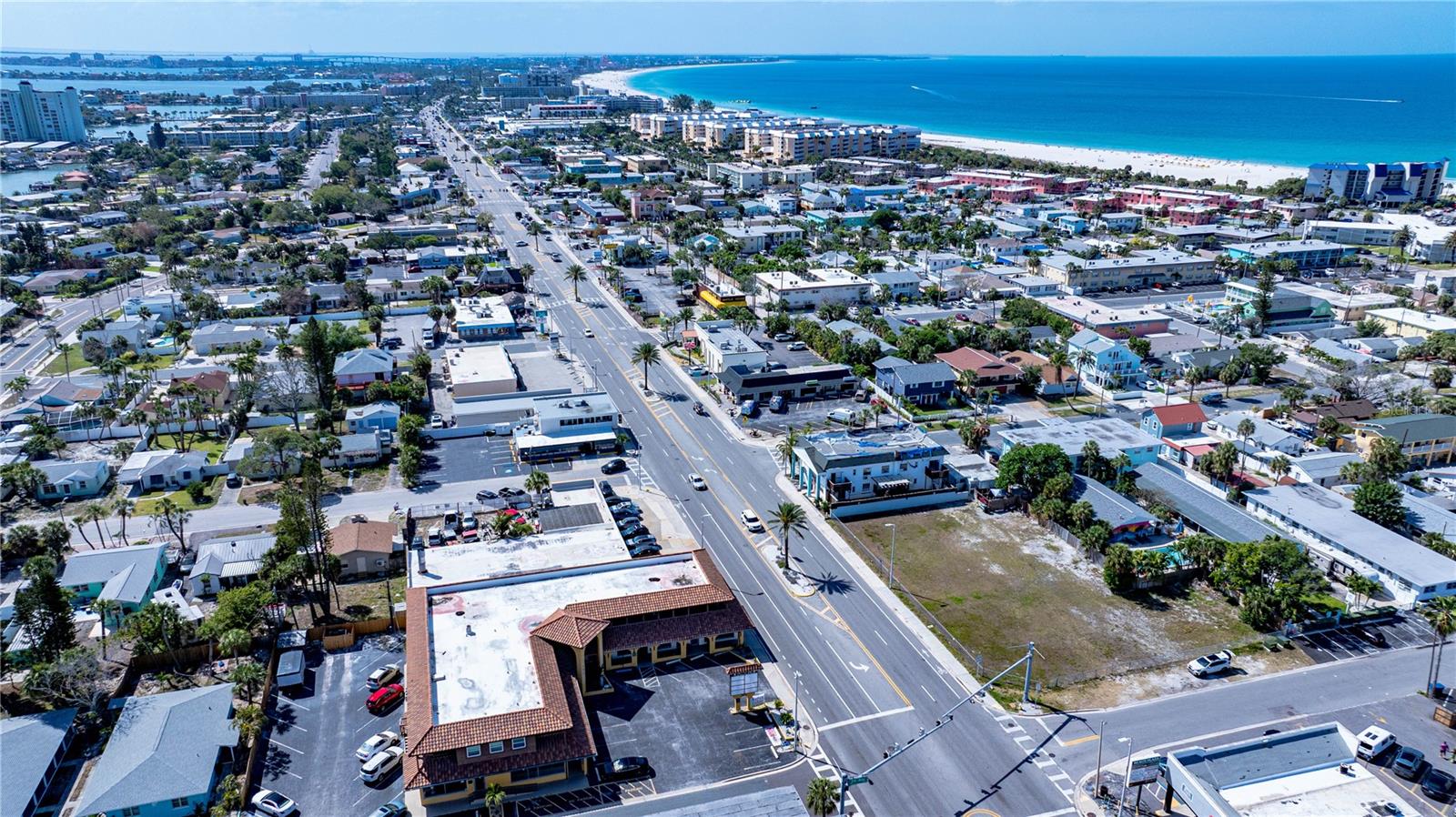 MORRISSEY COMM CENTER - Land