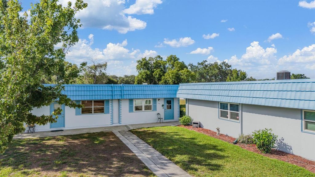 Photo of 302 Andover Place S #167, Sun City Center, FL 33573 (MLS # TB8511036)