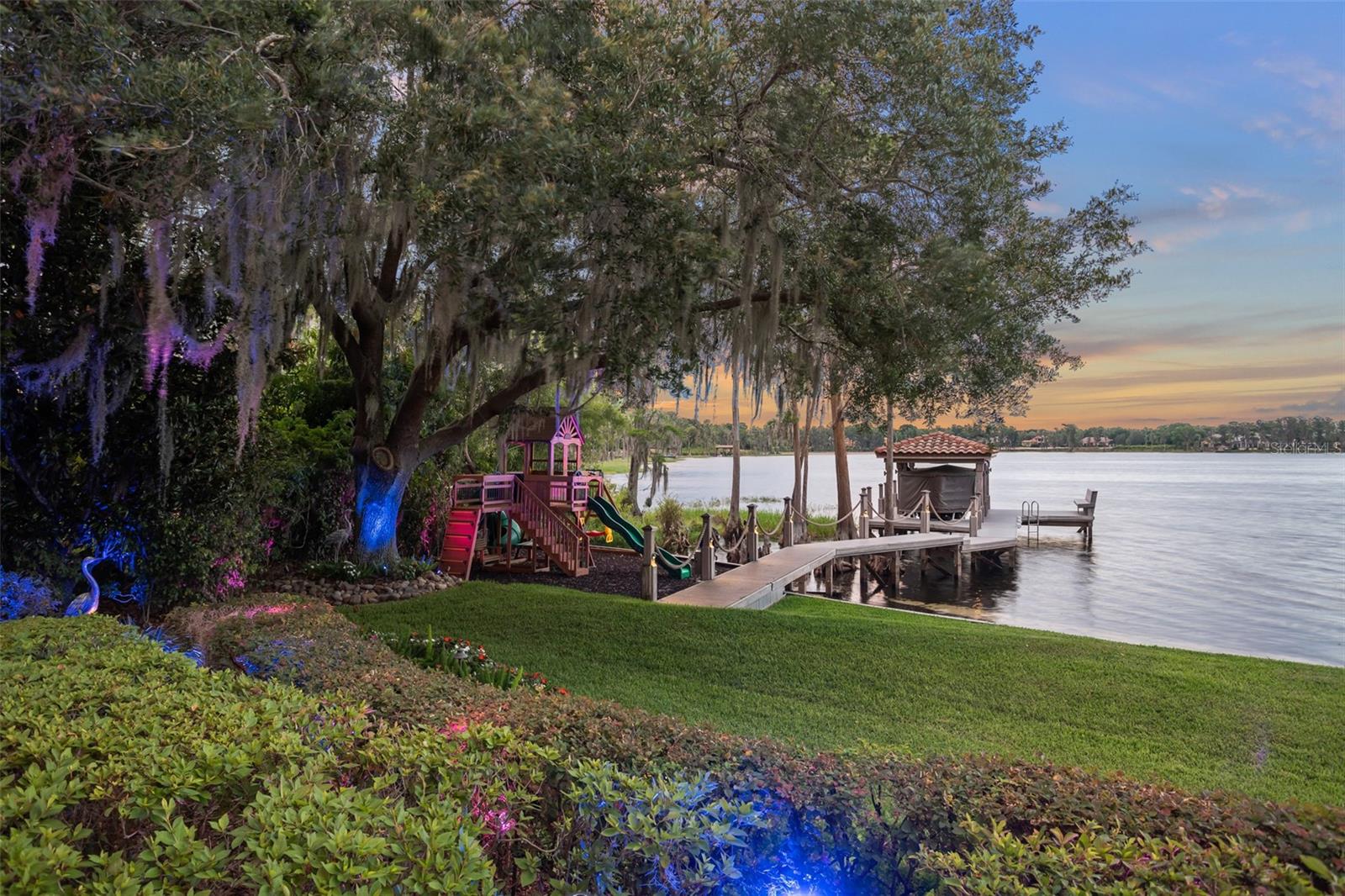 ISLEWORTH - Residential