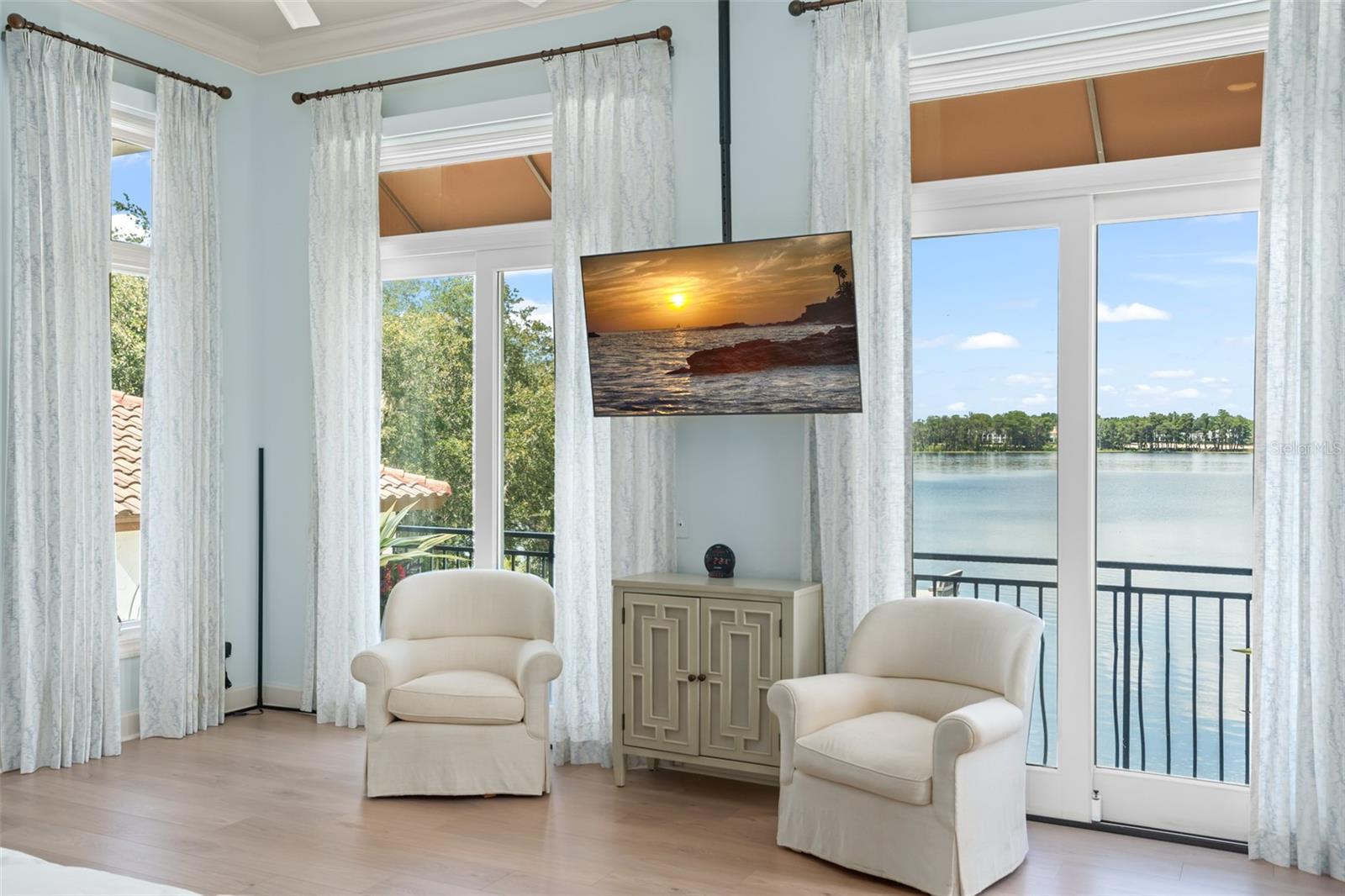 ISLEWORTH - Residential