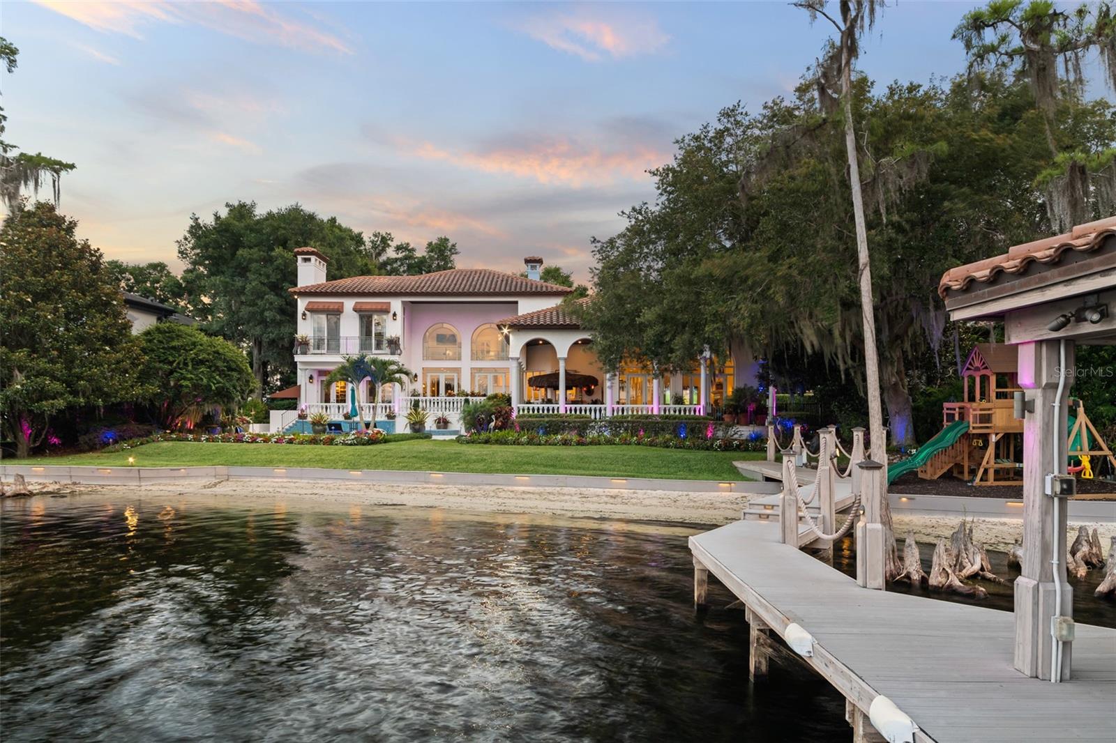 ISLEWORTH - Residential