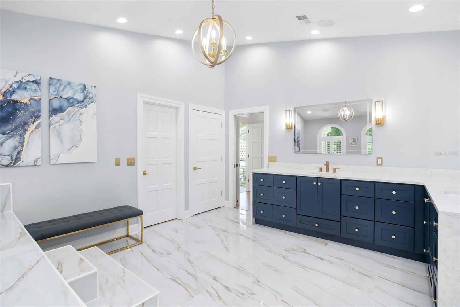 ISLEWORTH - Residential