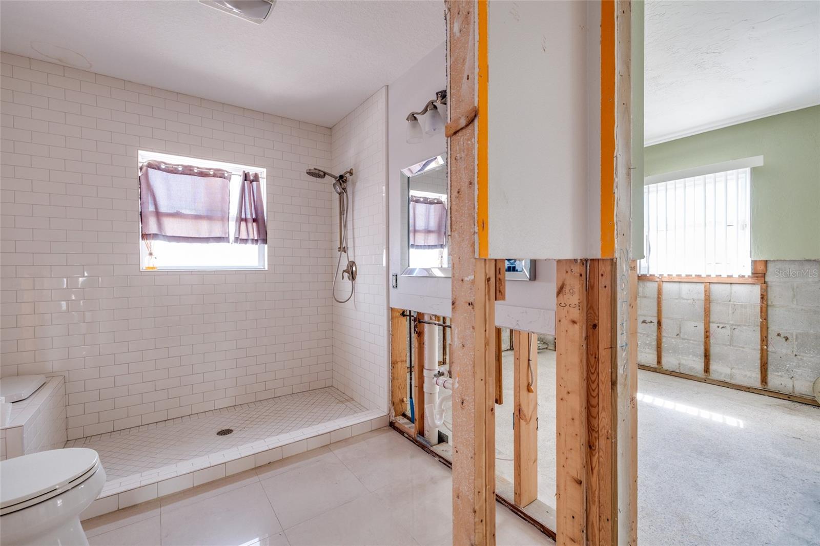 SUN PLAZA ISLES SEC 3 - Residential