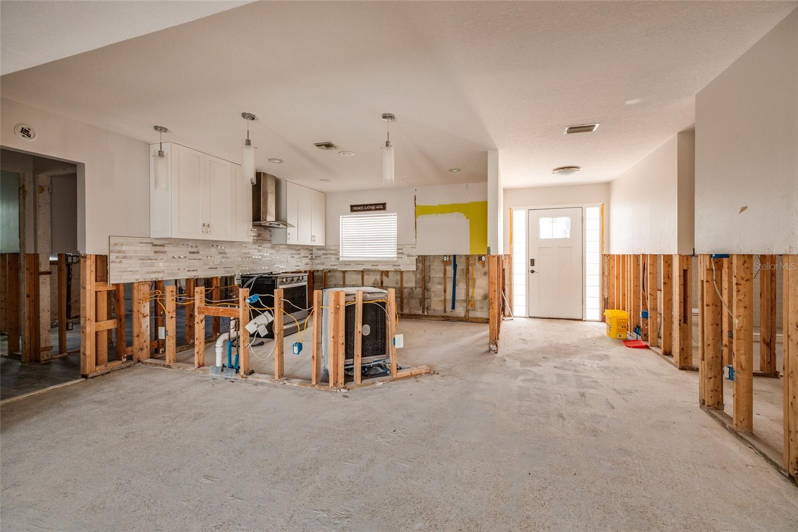 SUN PLAZA ISLES SEC 3 - Residential