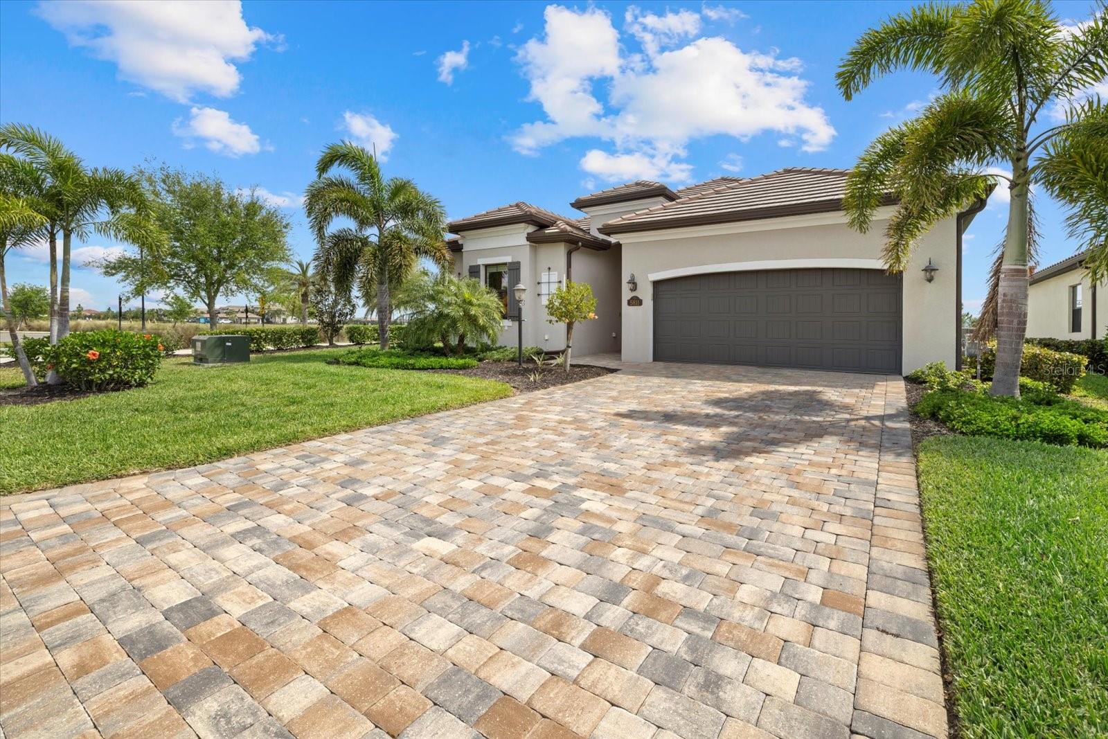 5811 BRANDON RUN