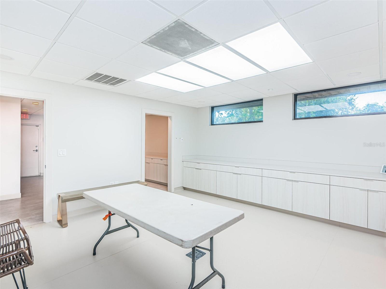 COLLINS ARMENIA PARK - Commercial Sale