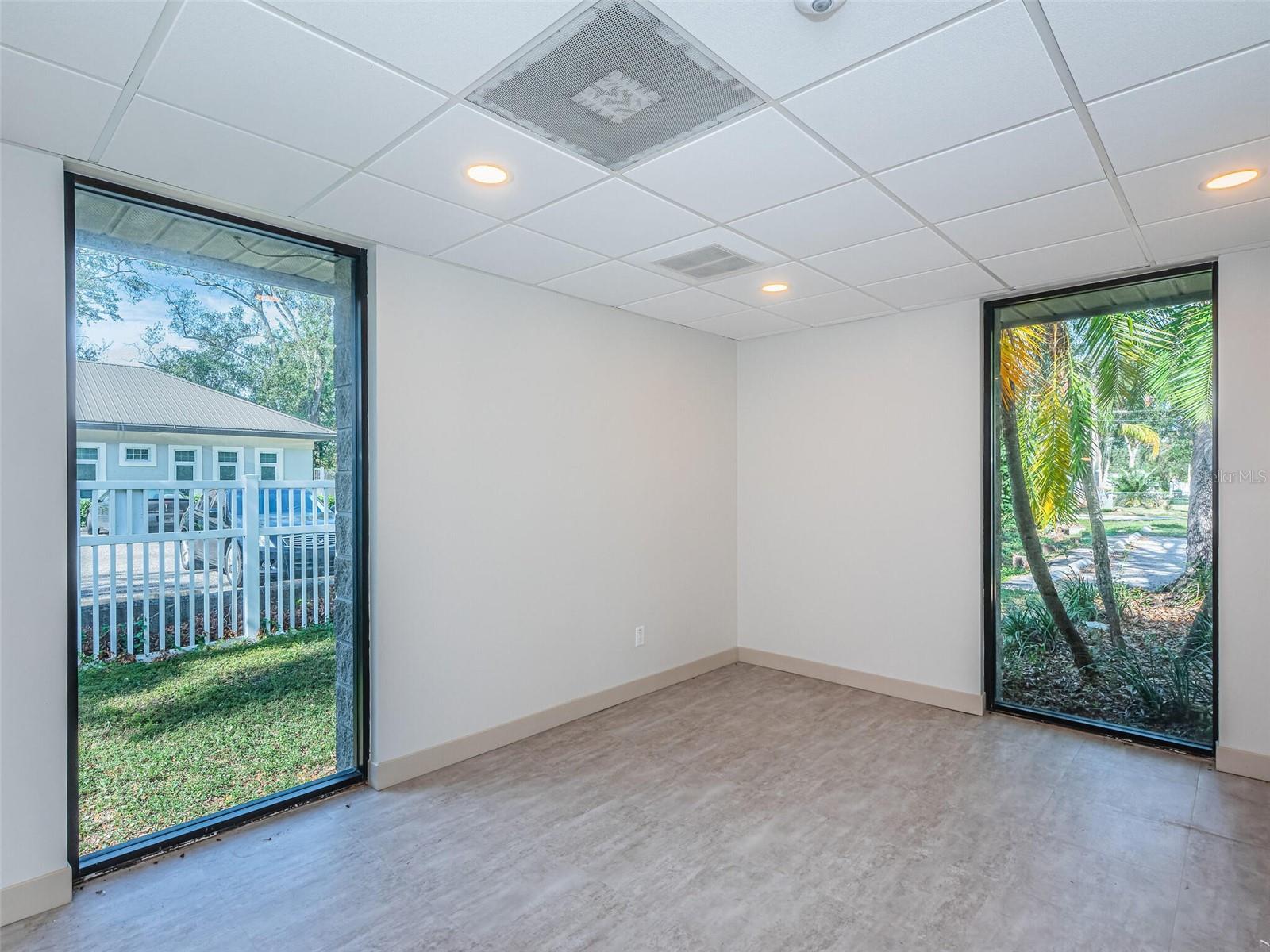 COLLINS ARMENIA PARK - Commercial Sale