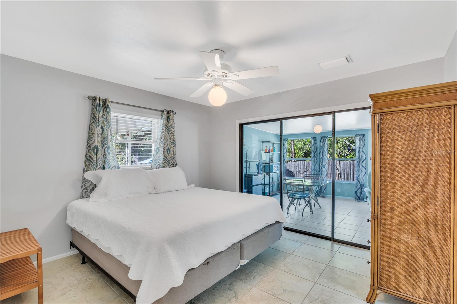 DESOTO TERRACE - Residential Lease
