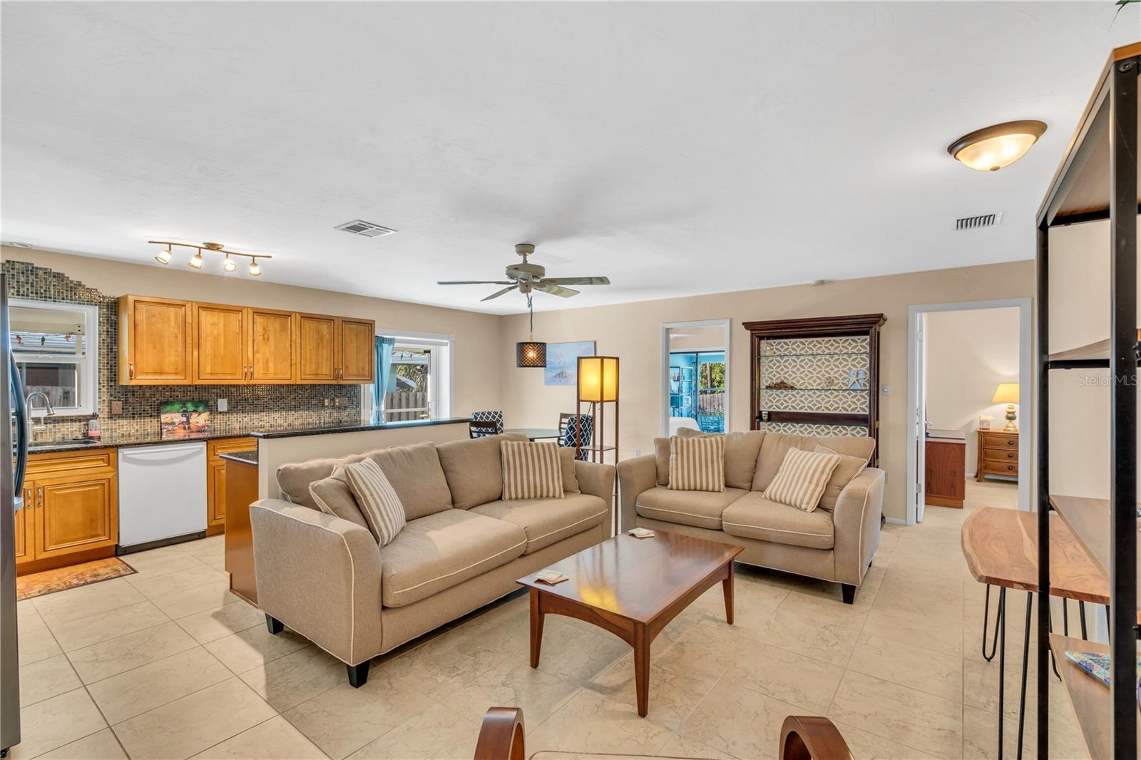 DESOTO TERRACE - Residential Lease