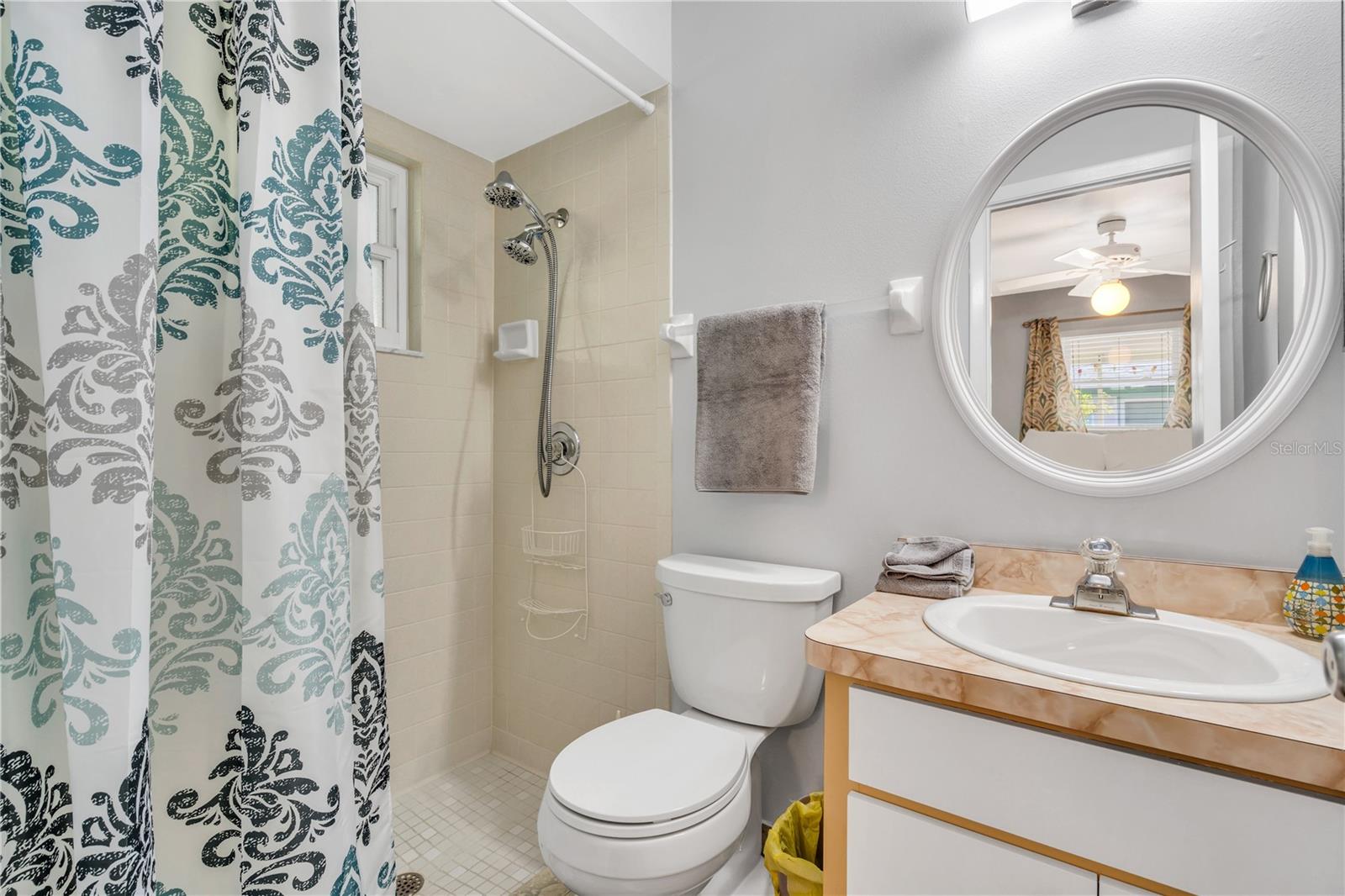 DESOTO TERRACE - Residential Lease