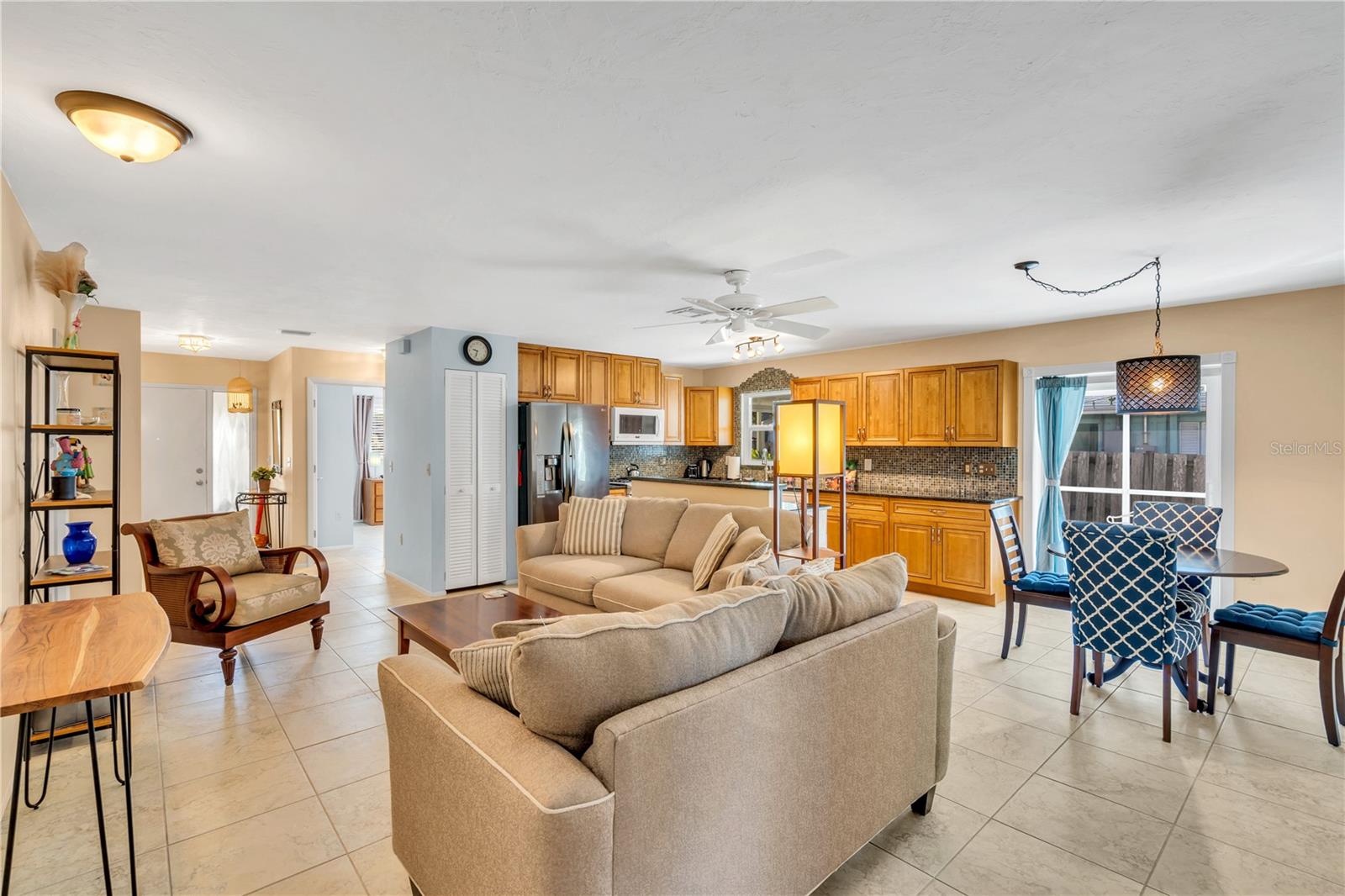 DESOTO TERRACE - Residential Lease