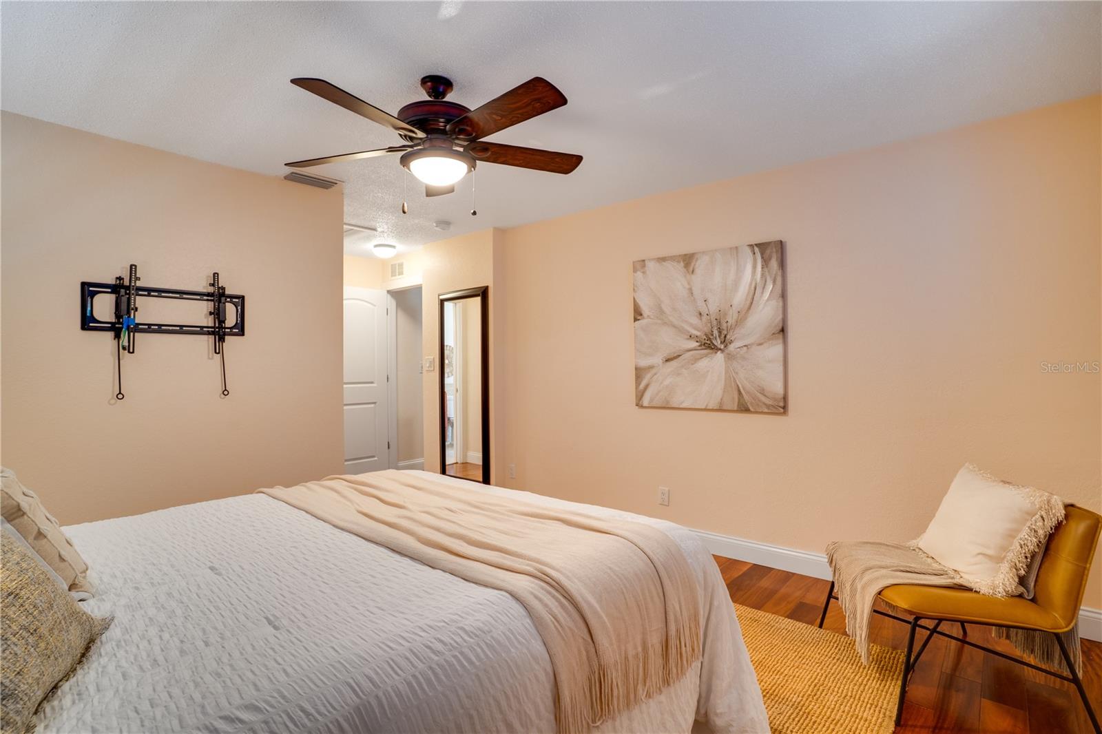 SEMINOLE HILLS - Residential