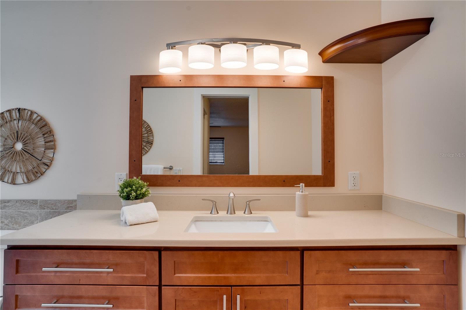 SEMINOLE HILLS - Residential