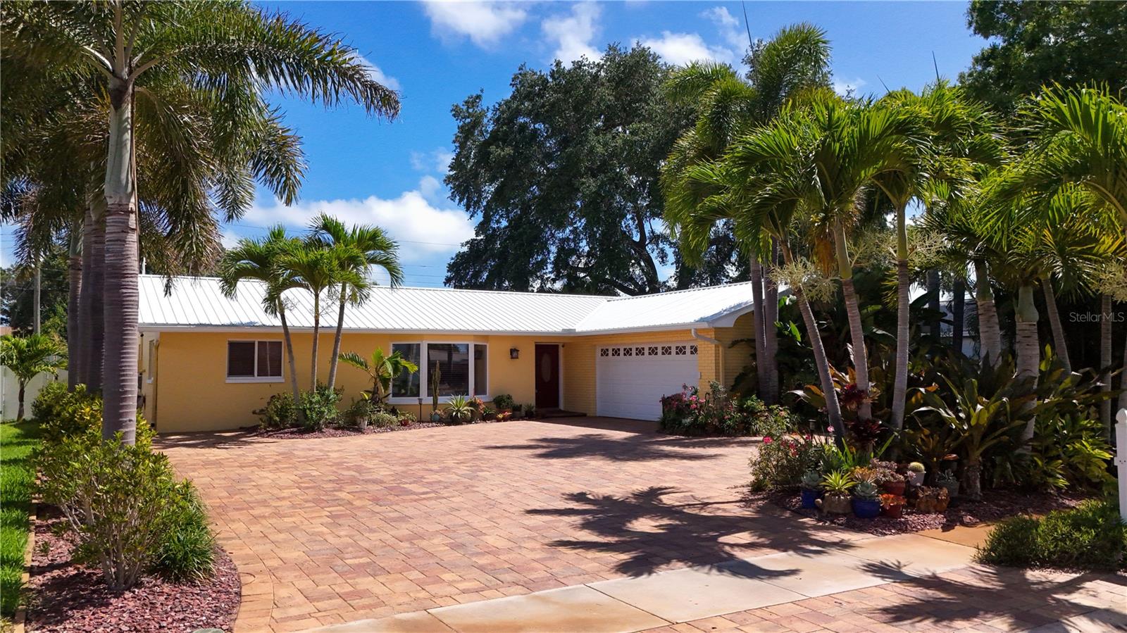 SEMINOLE HILLS - Residential