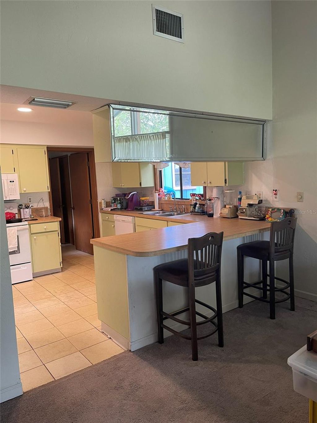 Photo of 14 Canterbury Drive, Haines City, FL 33844 (MLS # O6378267)